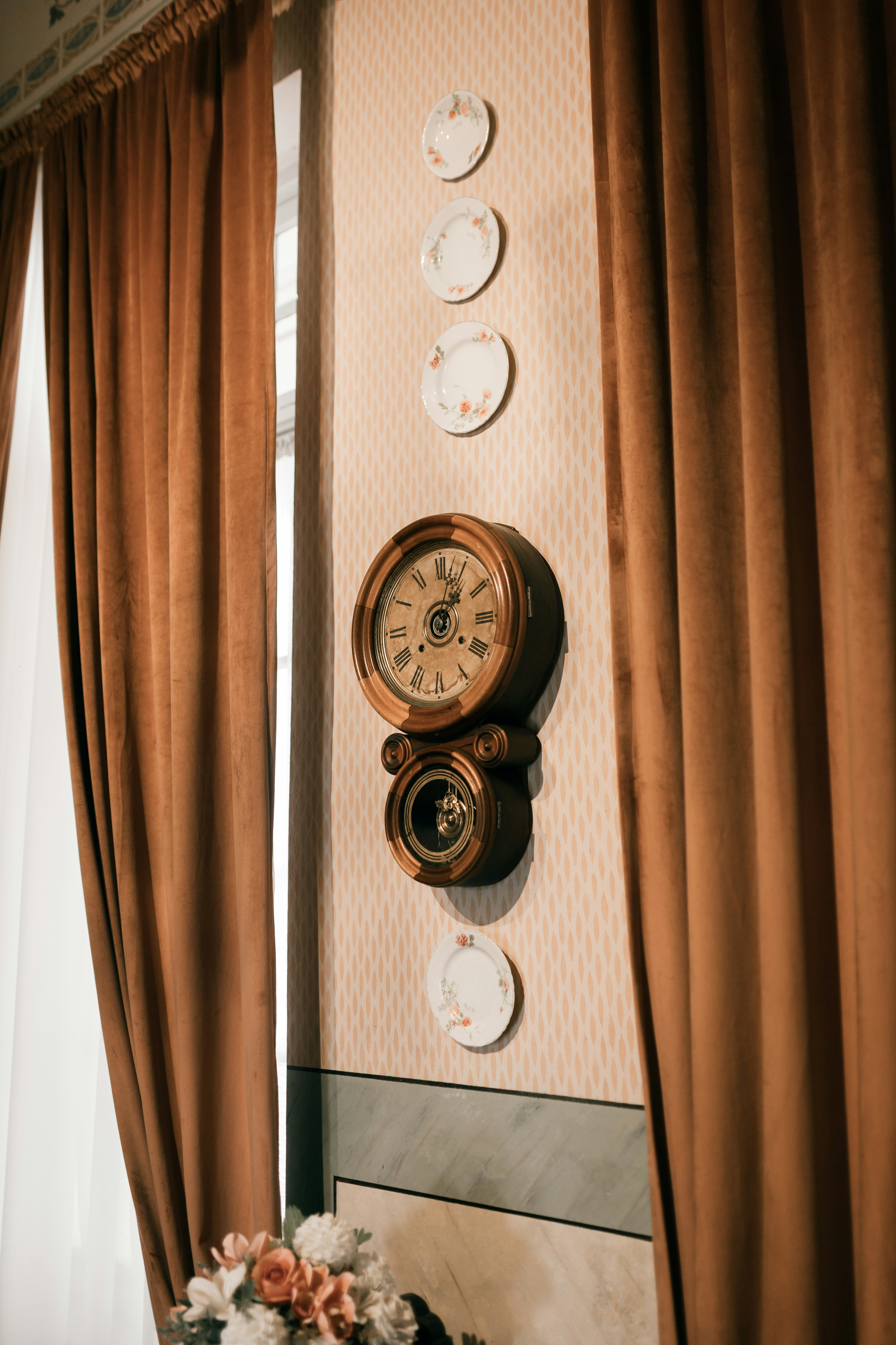 Photo by alexandermassph