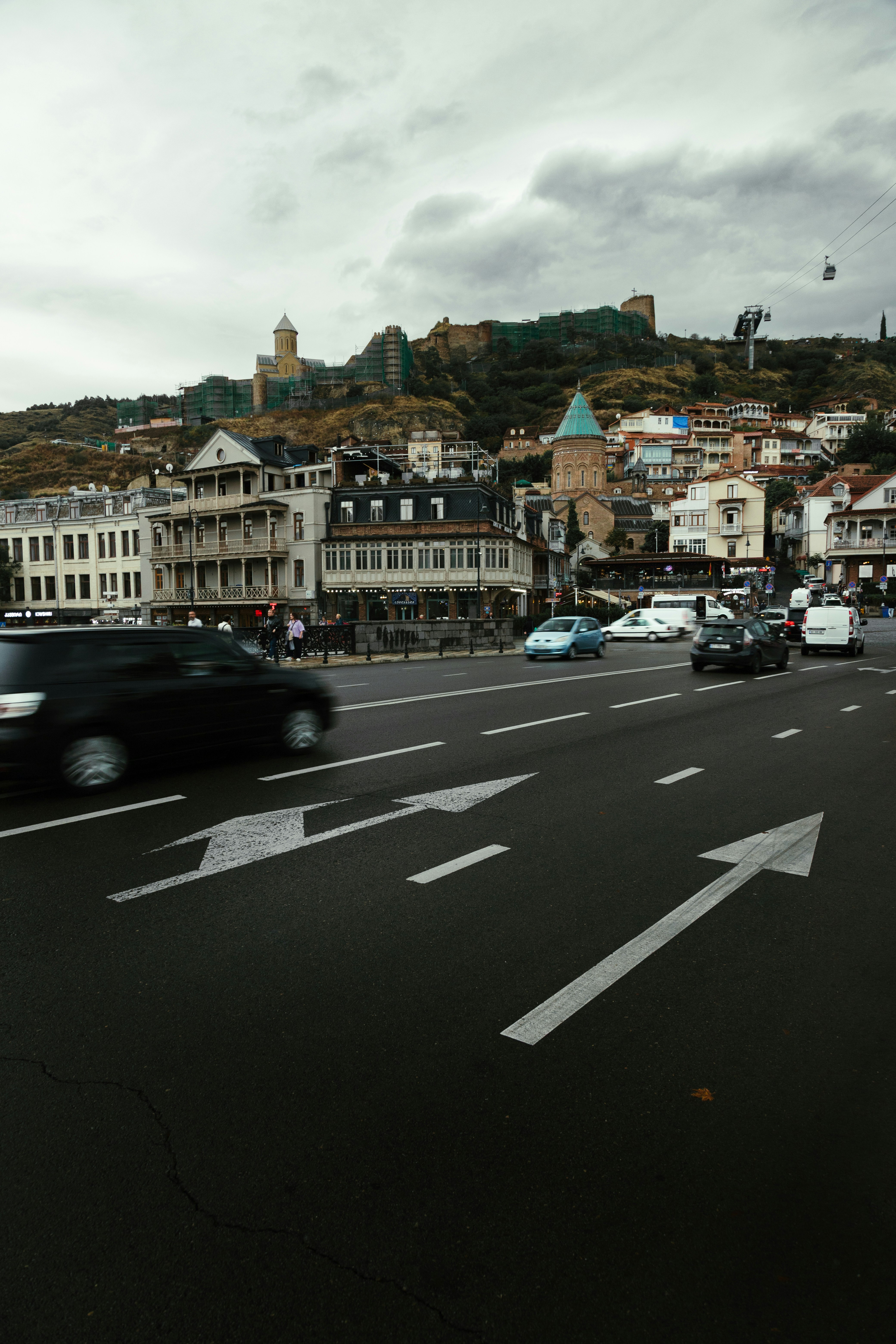 Urban Transit: Metros, Cable Cars, and City Connections