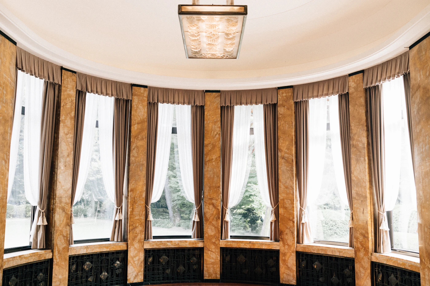 Made-to-Measure Blinds for Home Offices