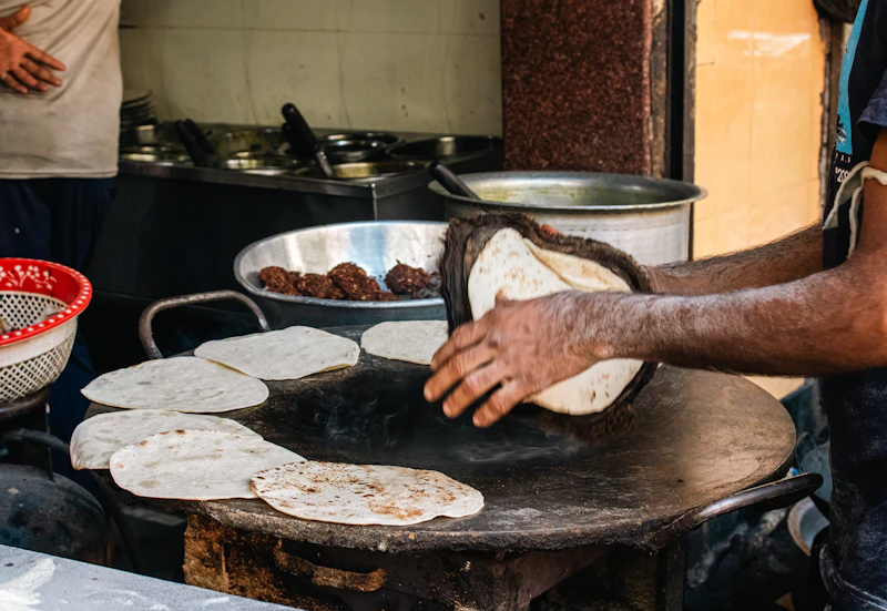 Fresh roti on the tawa