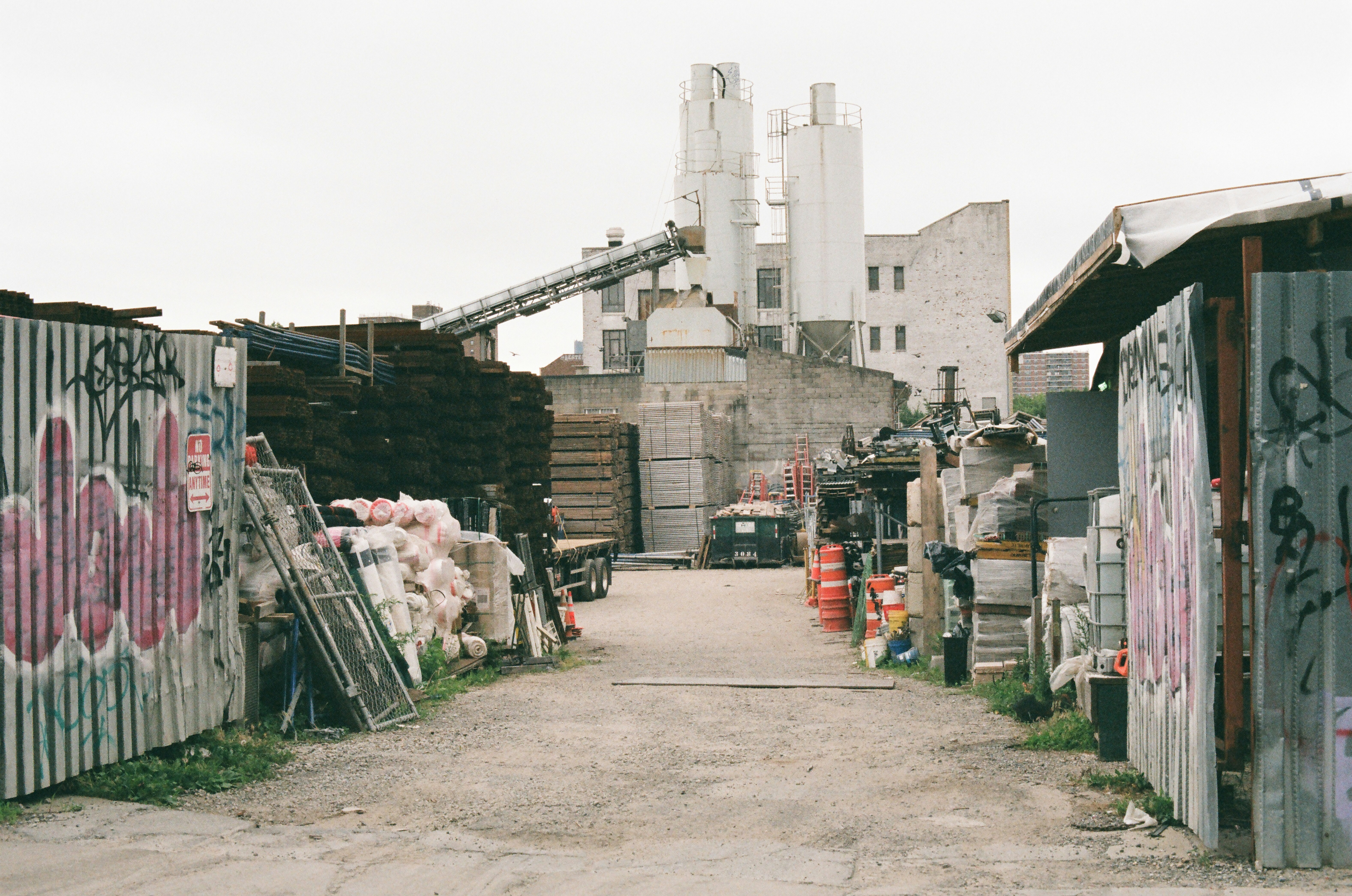 Photo by theolaflamme