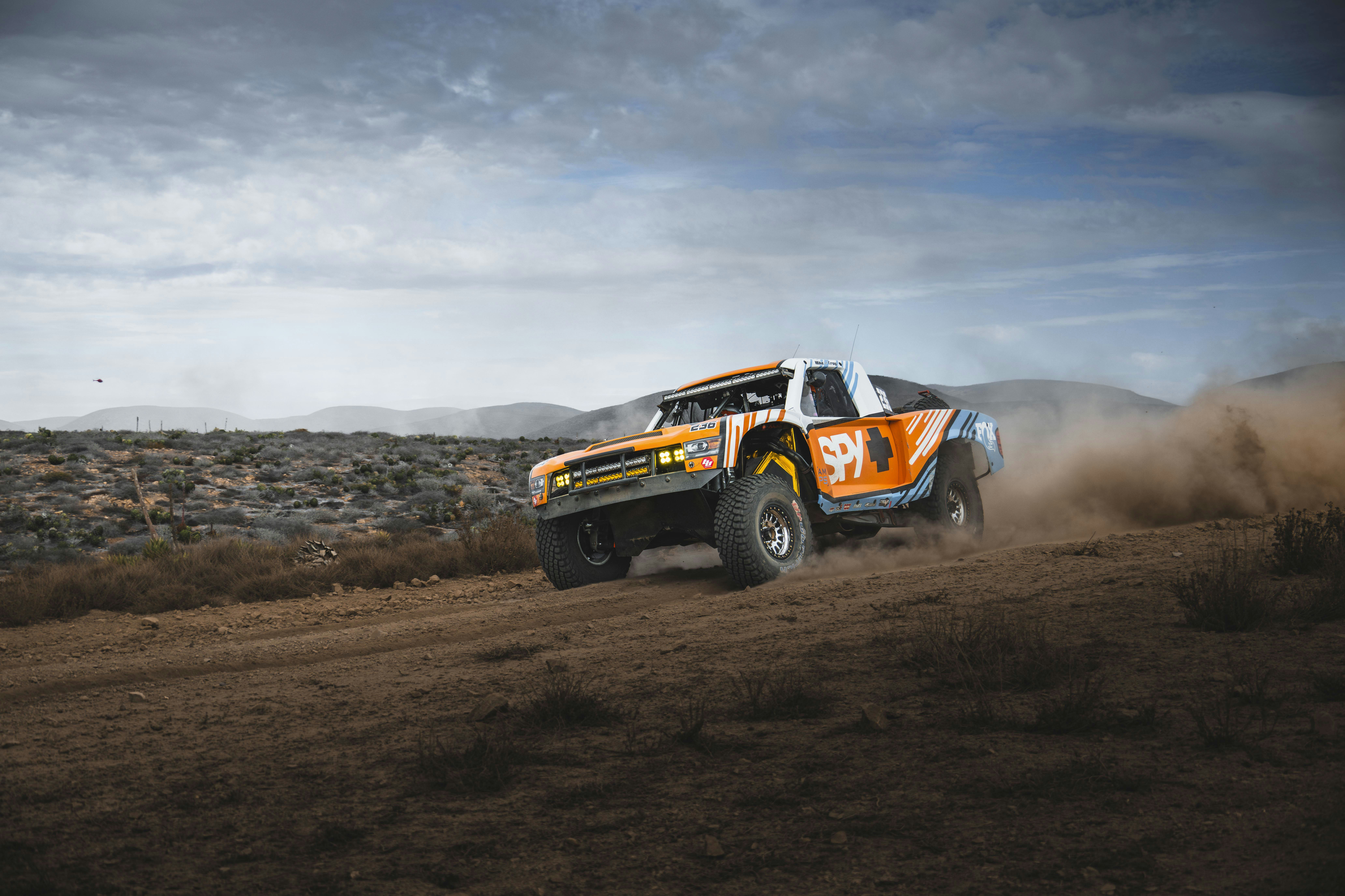 ban MT mud terrain off road