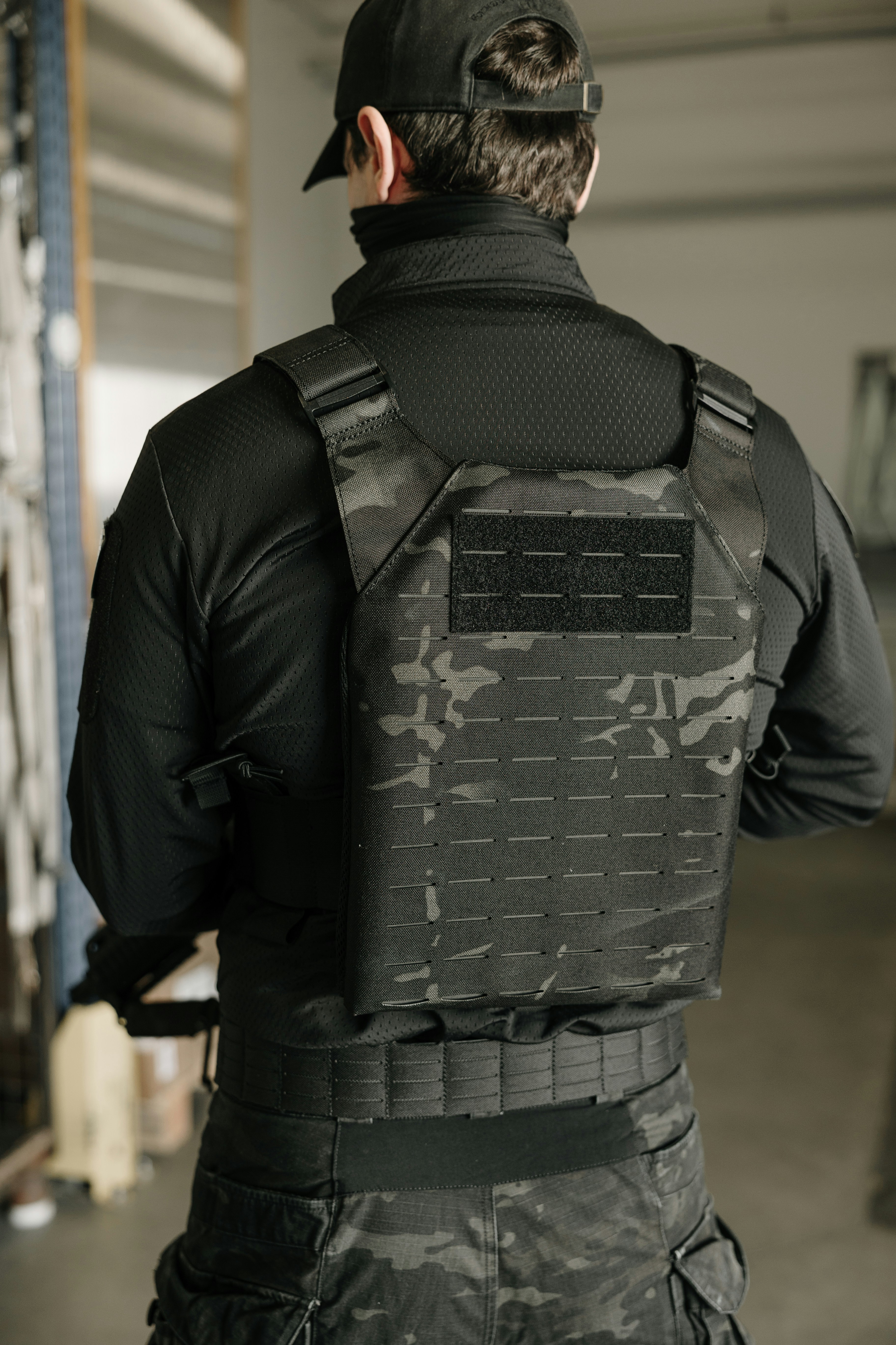 Airsoft player in new 8Fields Tactical Laser-Cut Plate Carrier