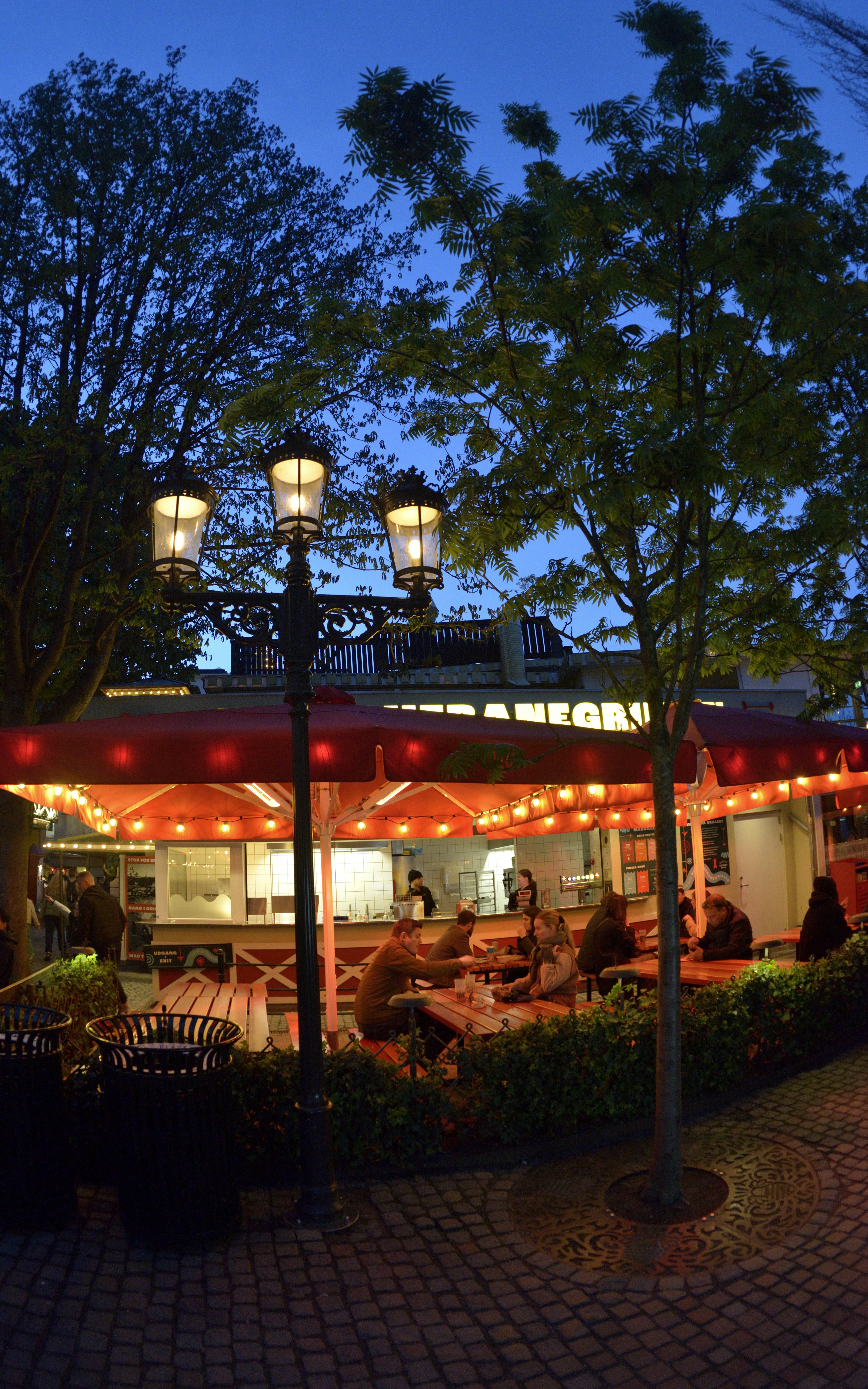 outdoor patio lights, wallpaper, Patio Lighting: A Guide to Furnishing Your Outdoor Space 3