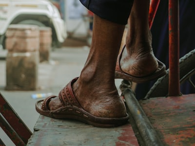 Bahawi sandals