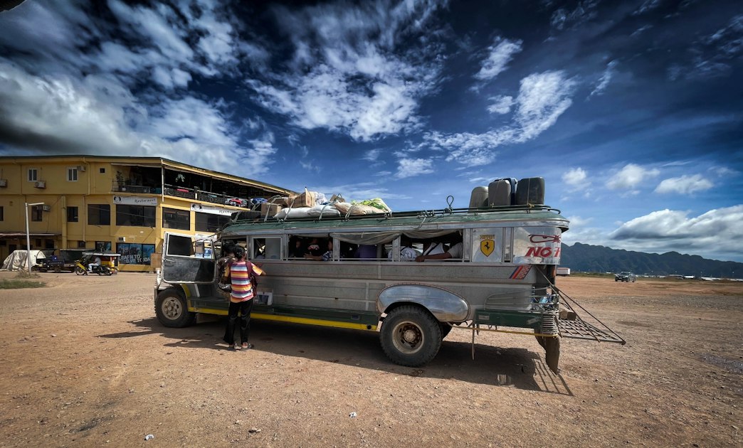 How to Find Local Experiences Instead of Tourist Traps