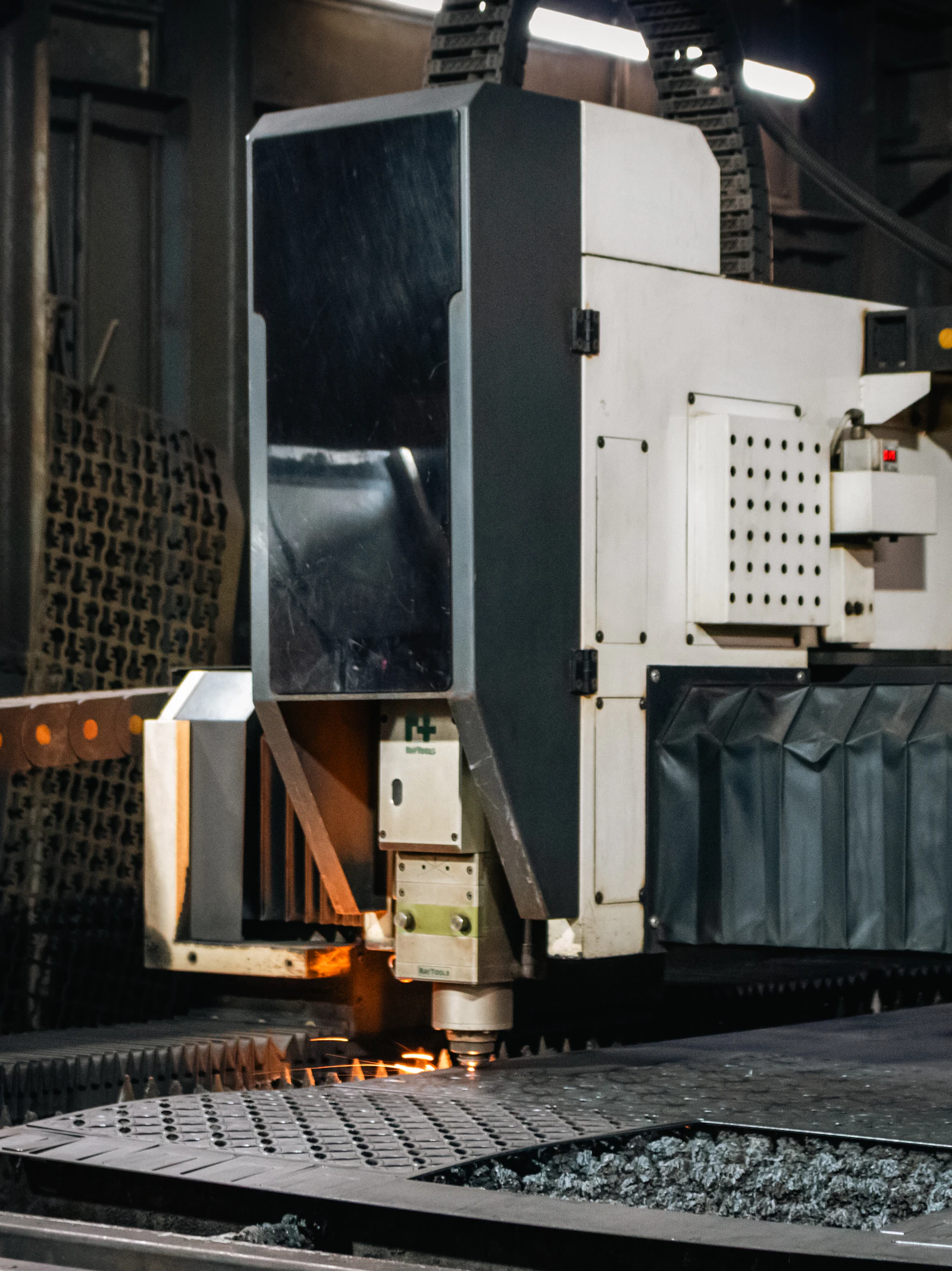 Laser cutting