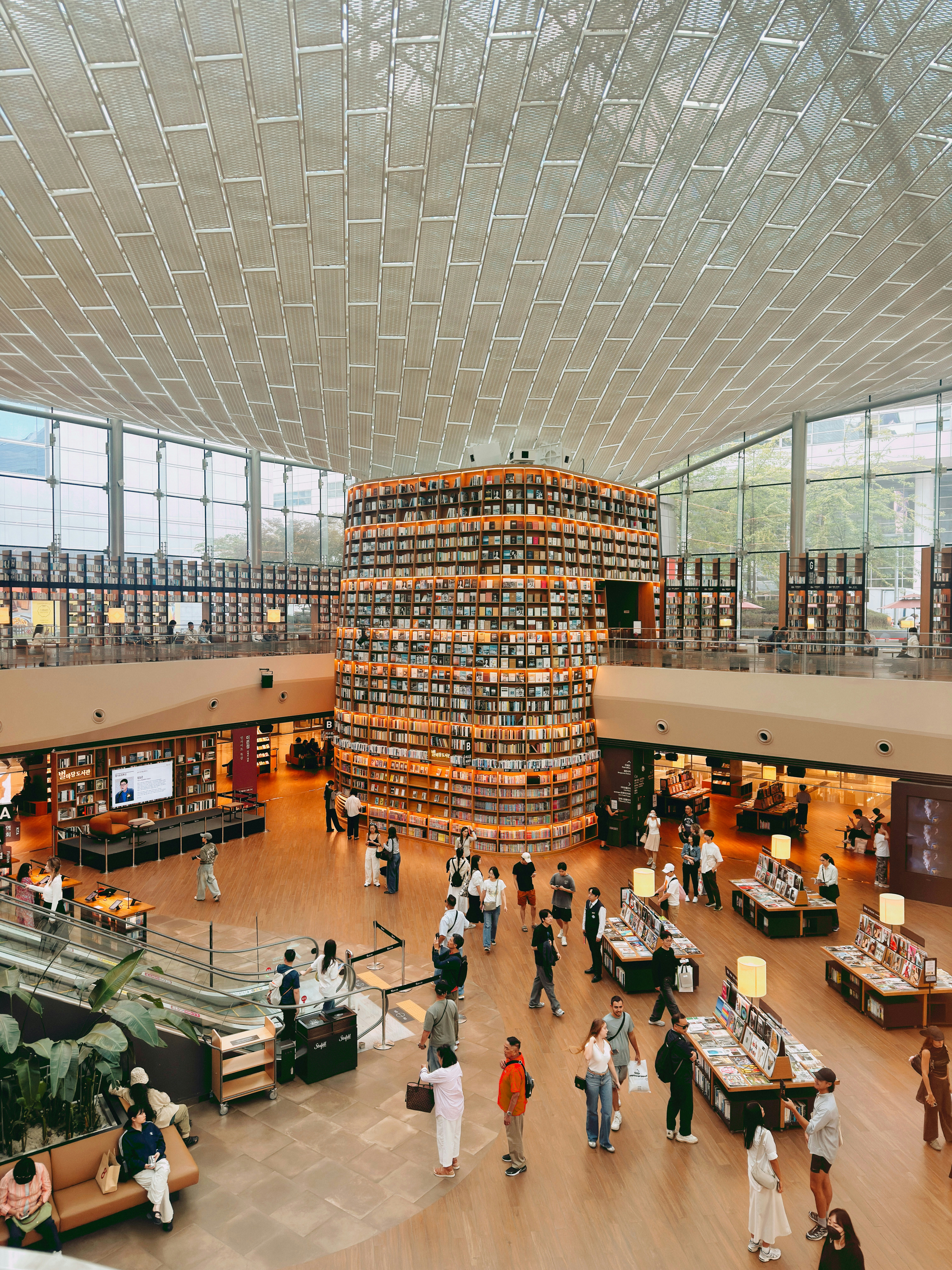 Photo by nateh0lland