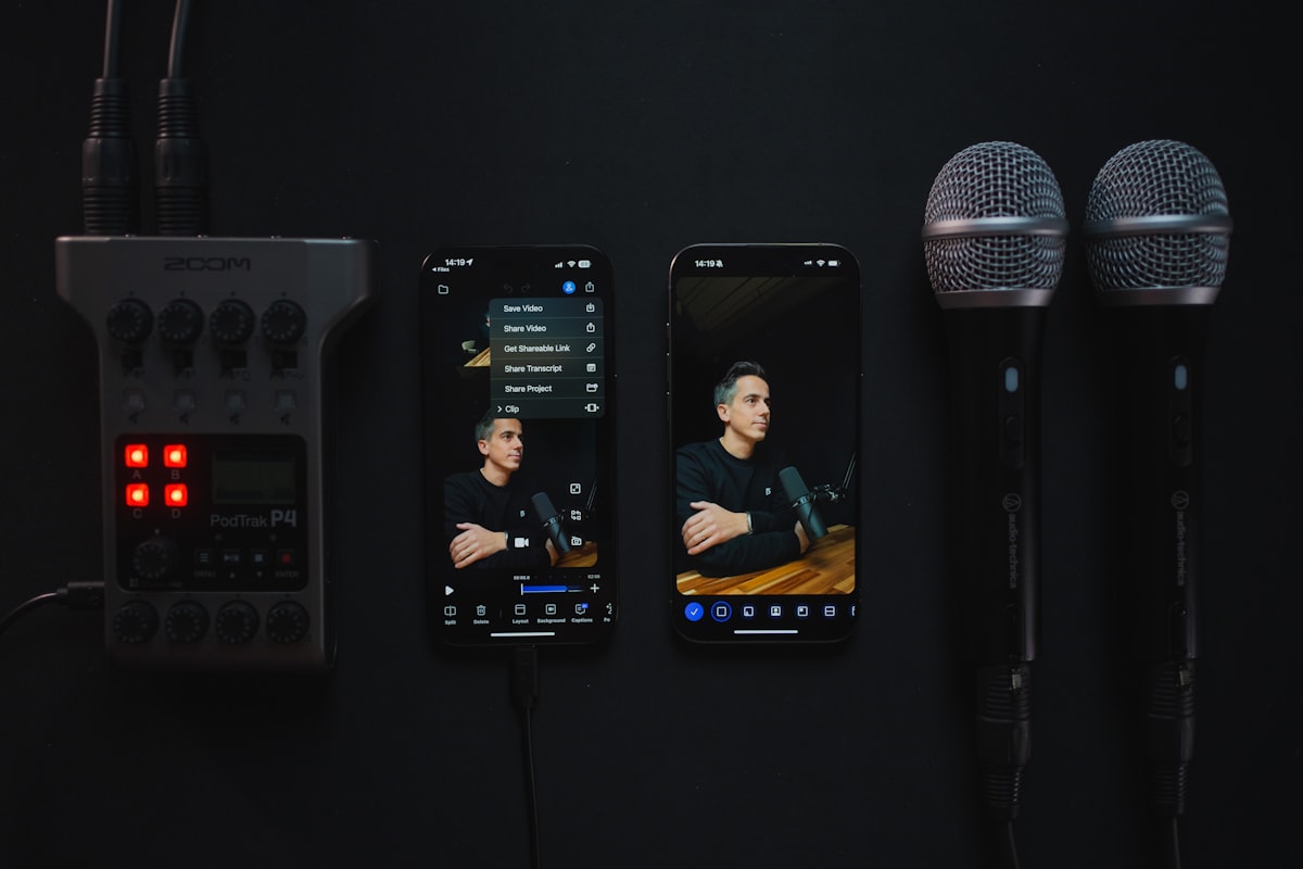 Навіщо стримерам десятки телефонів: як працюють TikTok-ферми