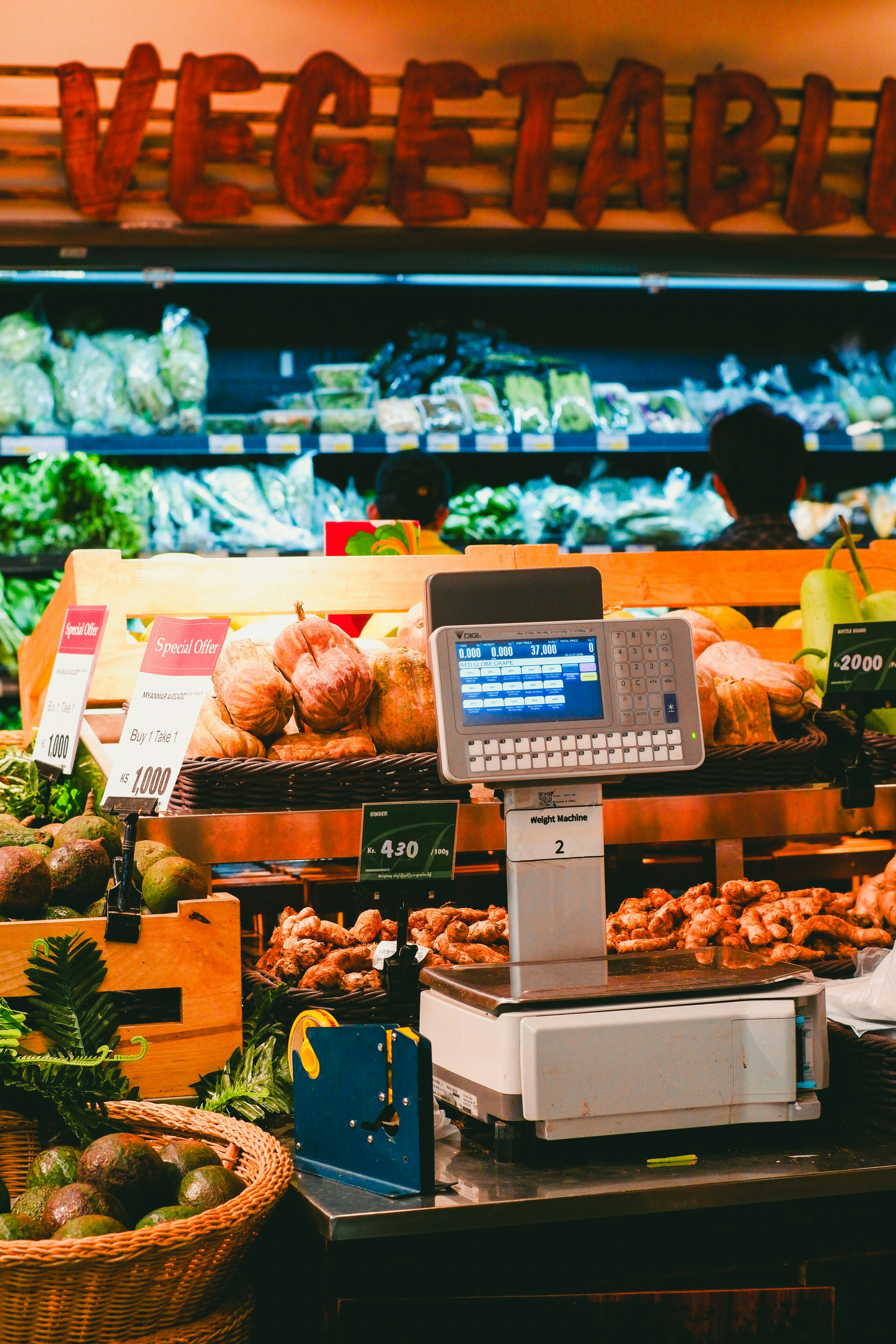 Why Smarter Matching Beats Simple Price Checks: Price Comparison Engines in 2026