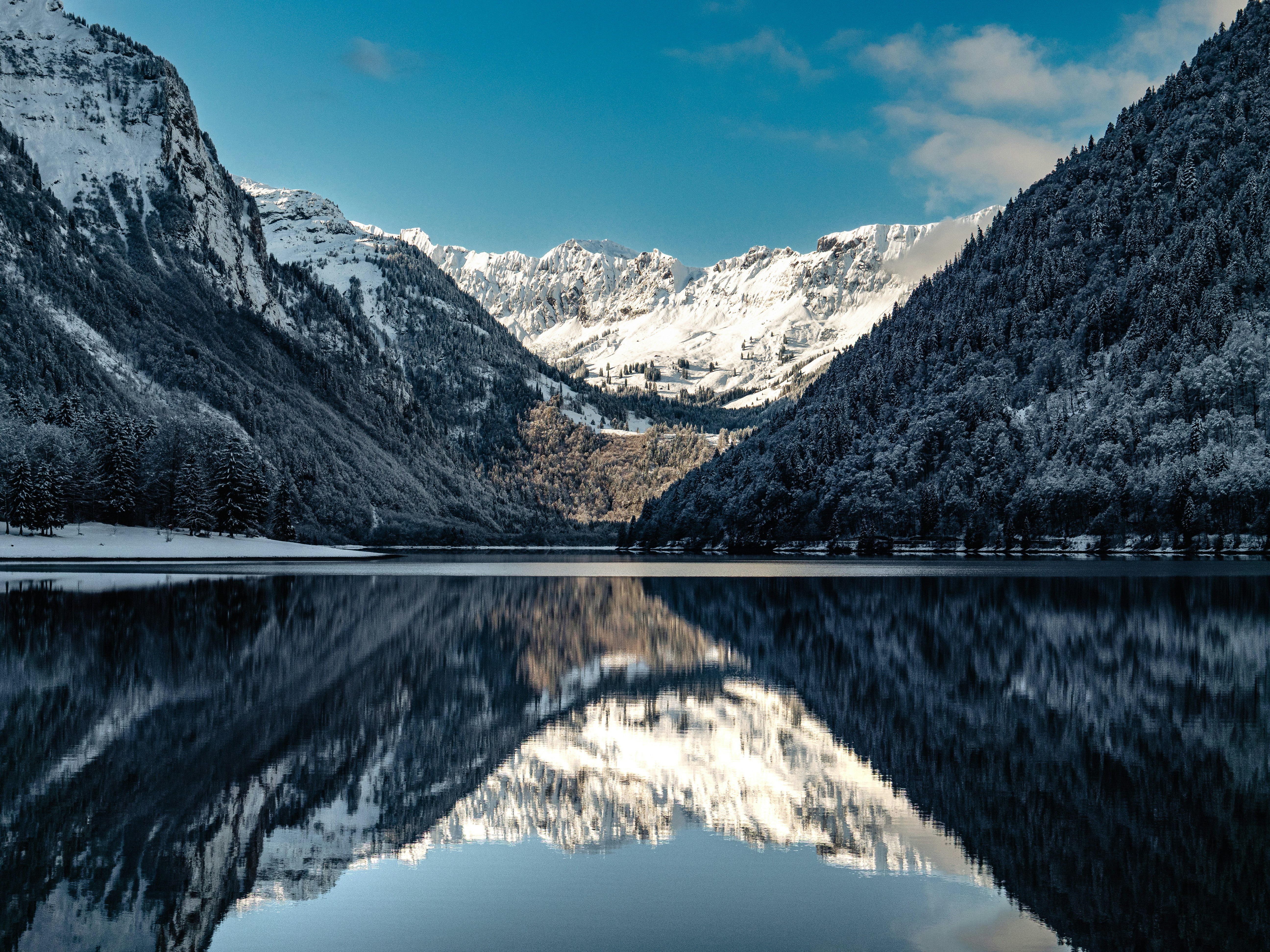 Photo by poli_graphy