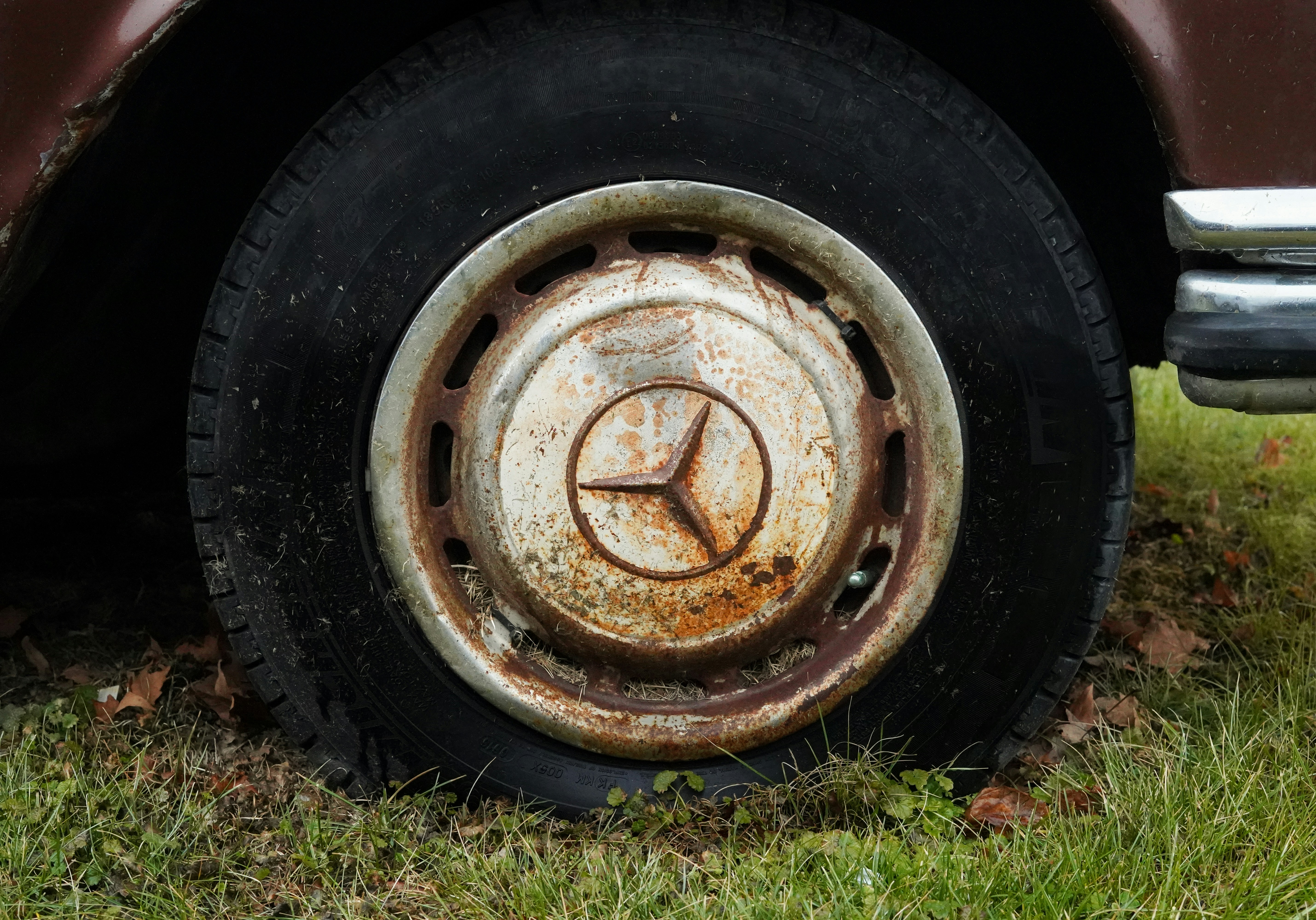 Flat tire on a vintage car