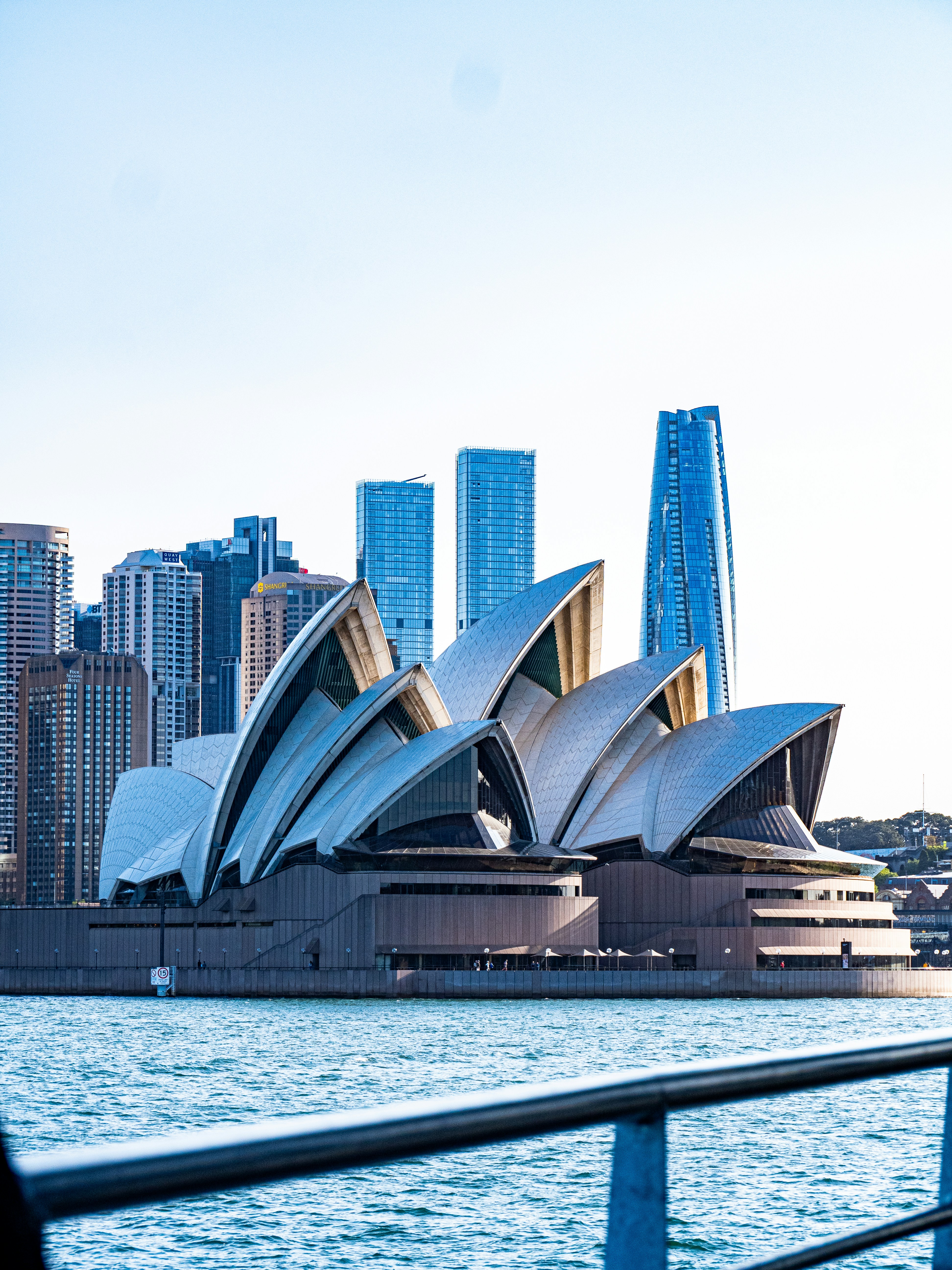 Leura: Village Charm and Garden Beauty