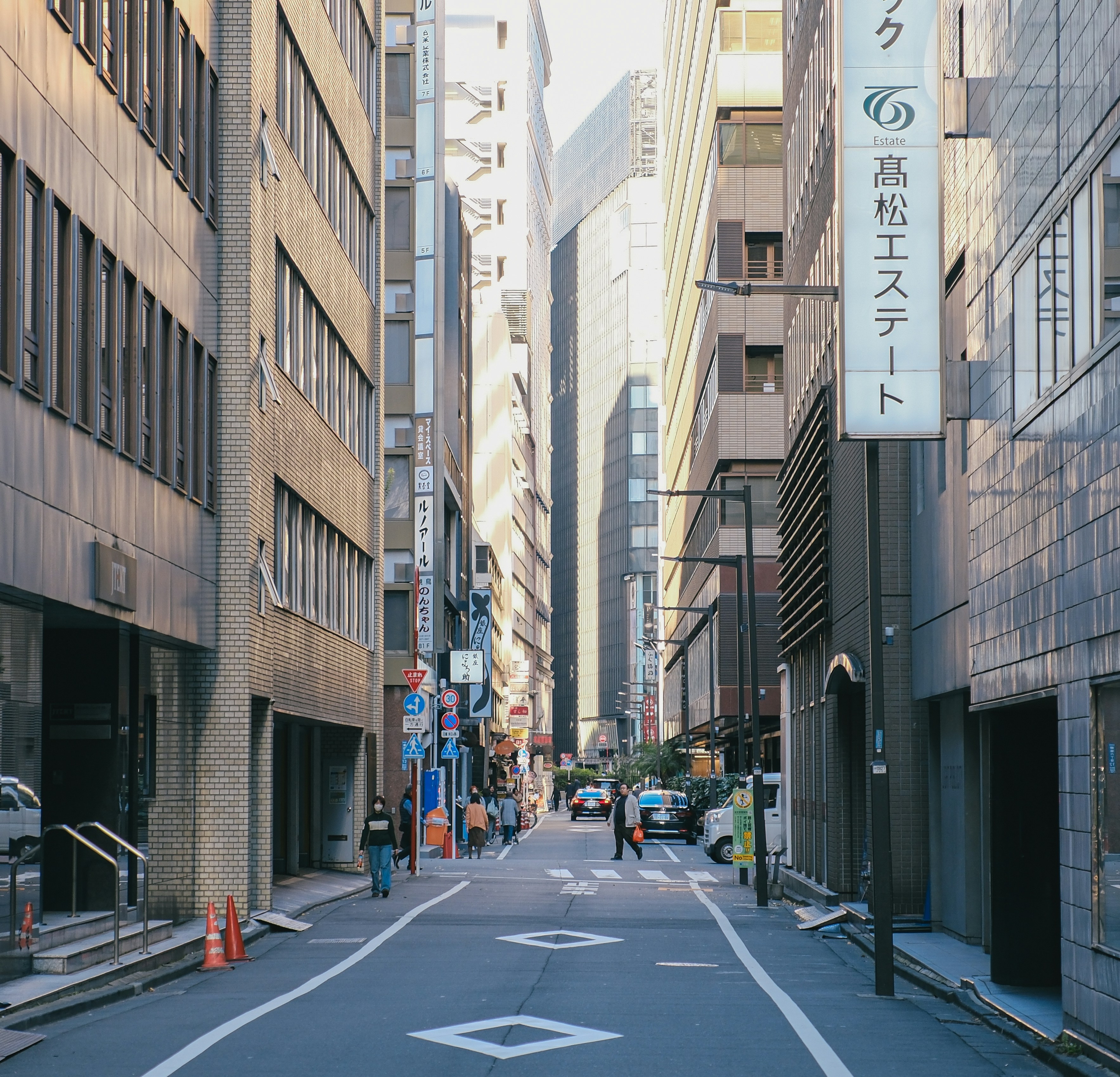 Photo by huyphan2602