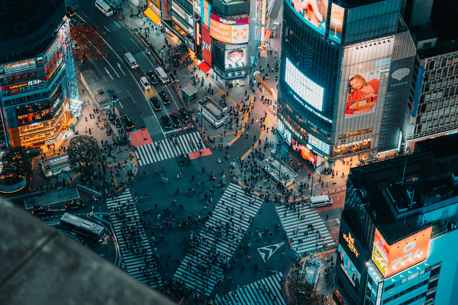 Shibuya Crossing di malam hari, Tokyo