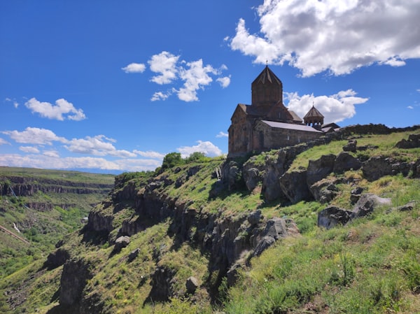 Saghmosavank monastery