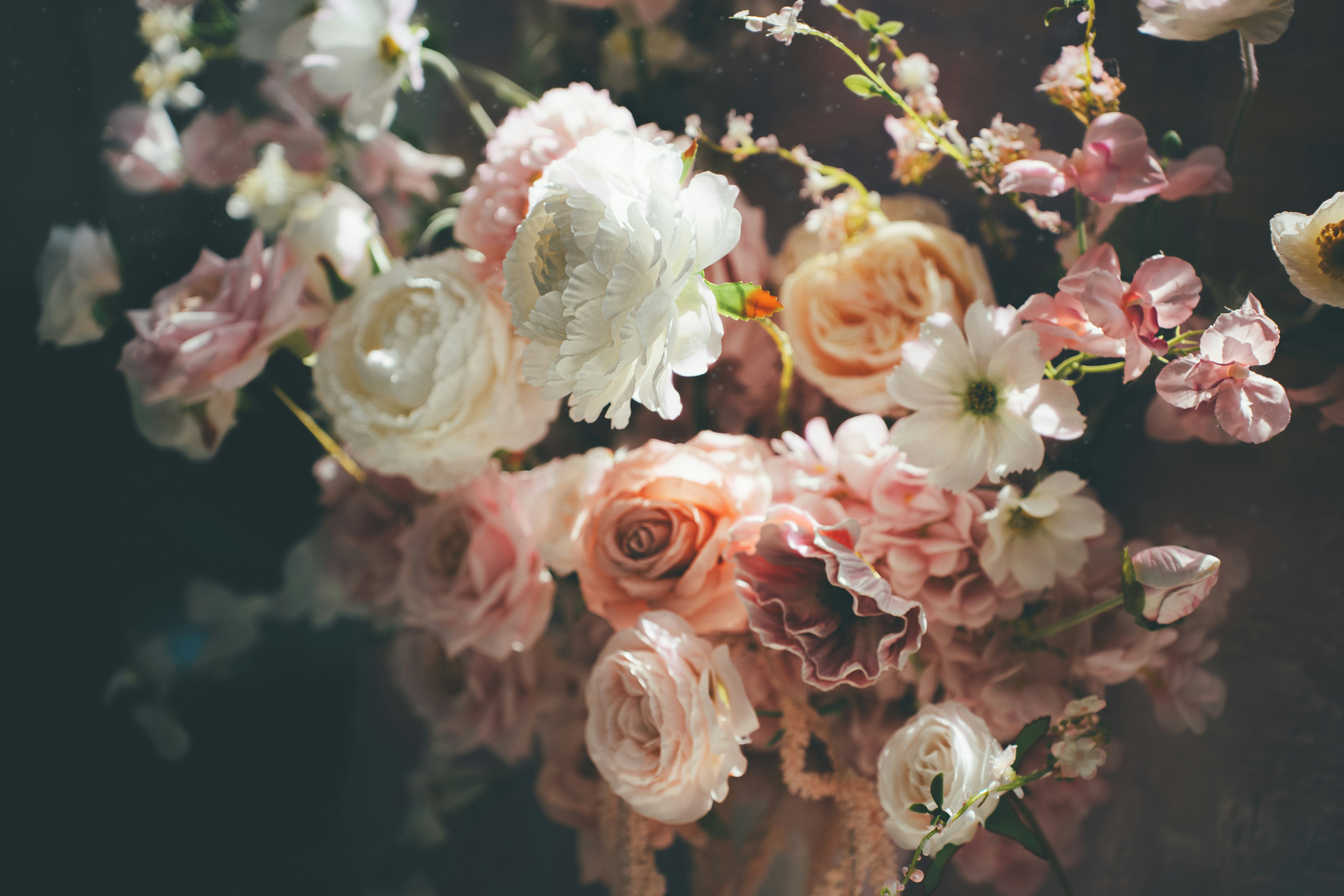 wedding pastel colors, wallpaper, Save Money on Wedding: 20 Practical Tips 6