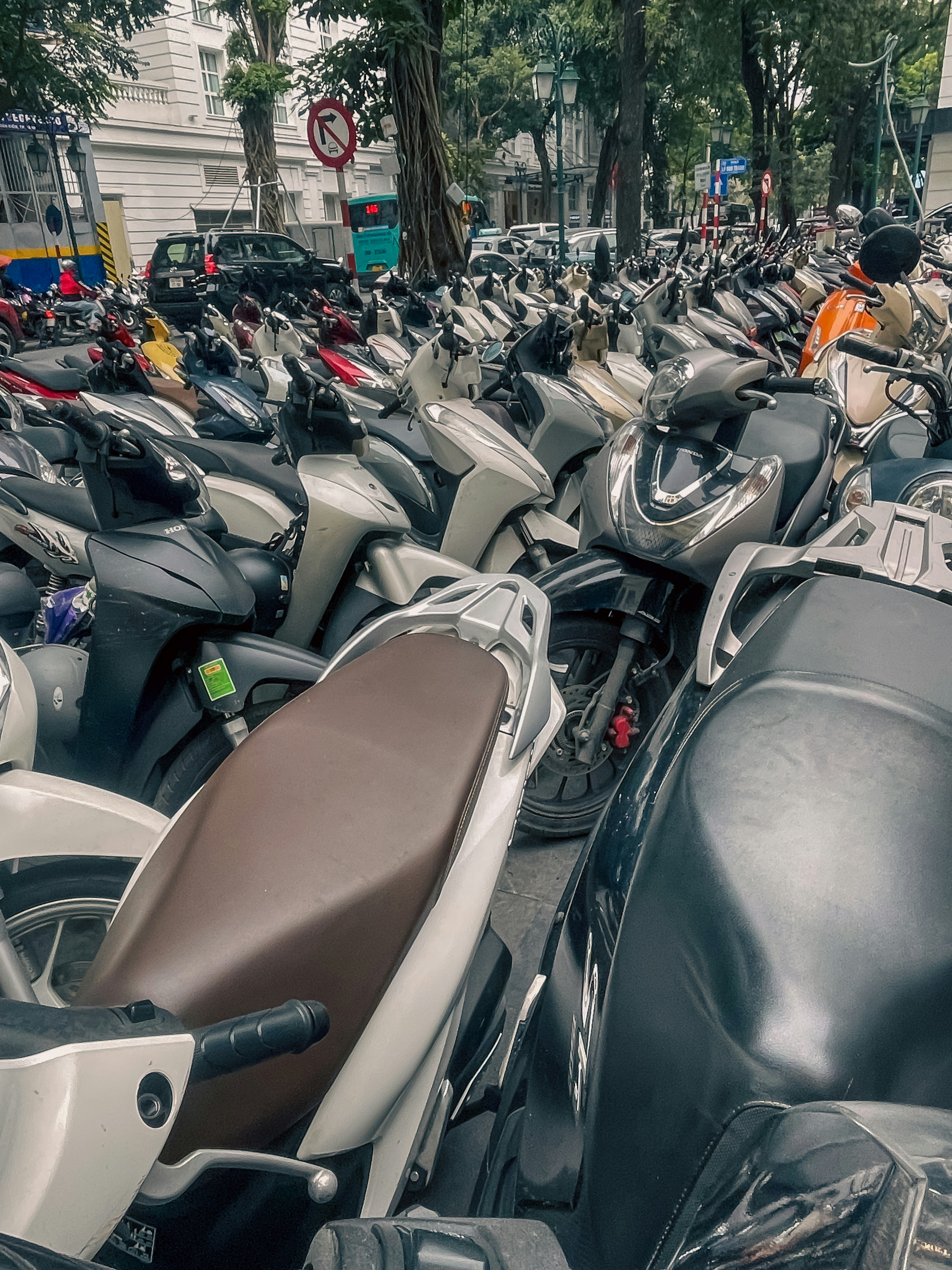 Find motorcycle shops in Wuxi
