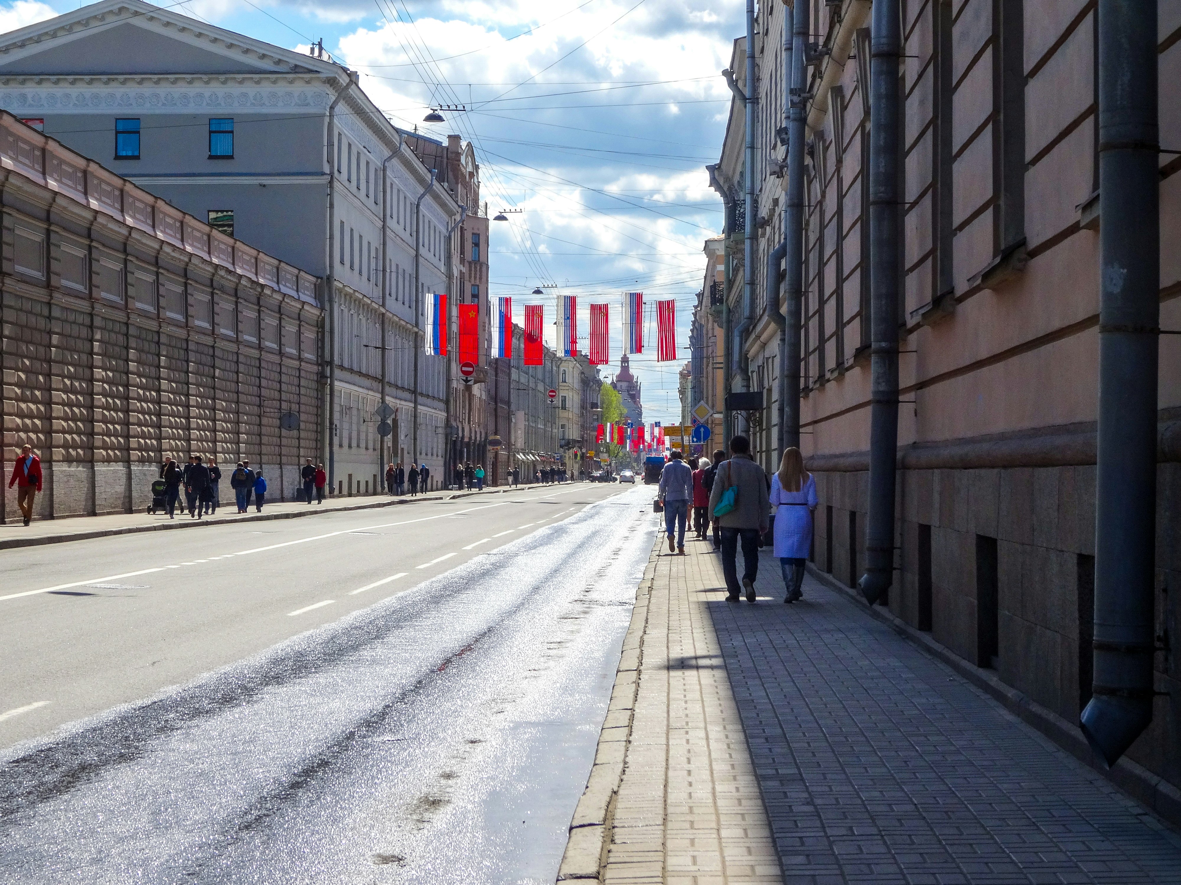Russia's Economic Sanctions: A $130 Billion Price Tag - The Stack Stories 2026