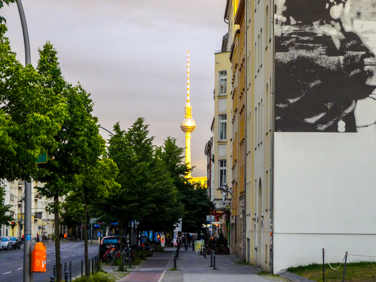 Photo · Nikolai Kolosov / Unsplash