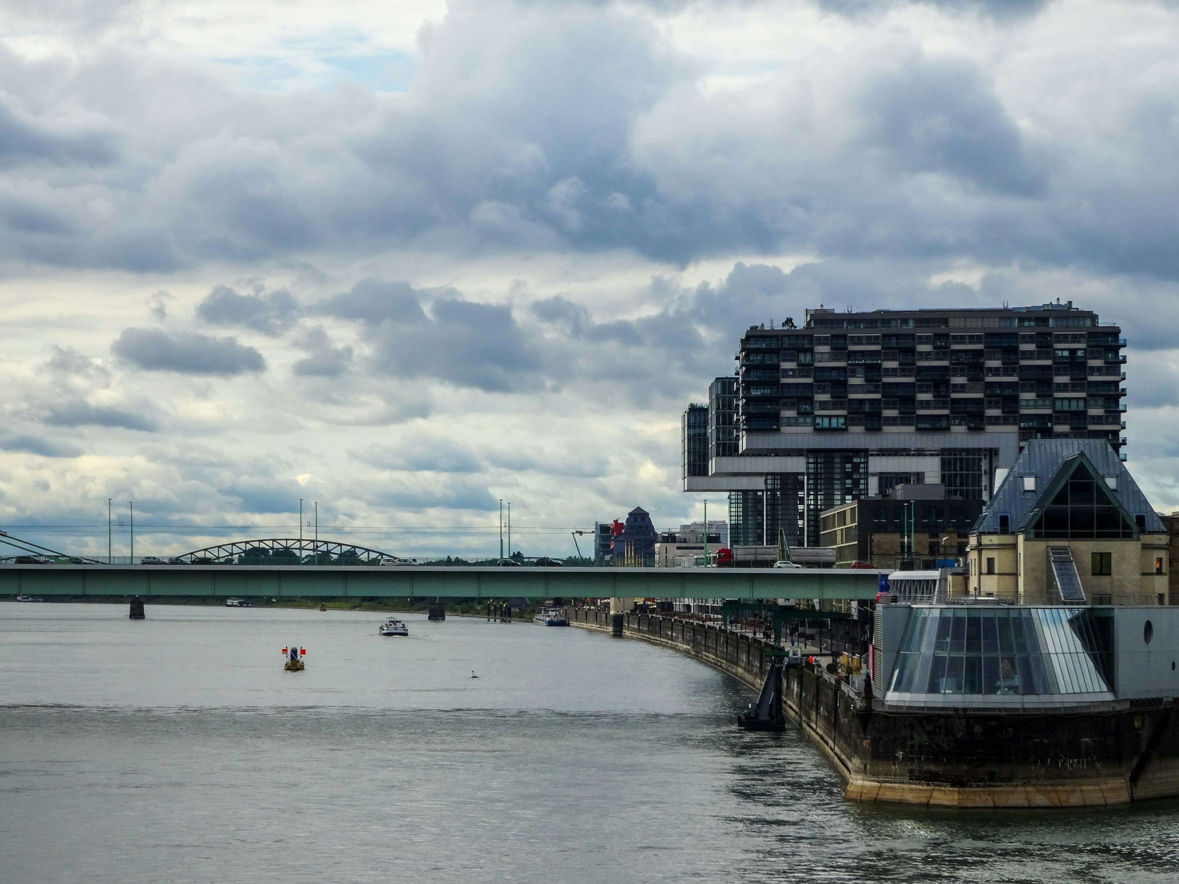 Sustainable & Eco-Friendly Photography in Budapest