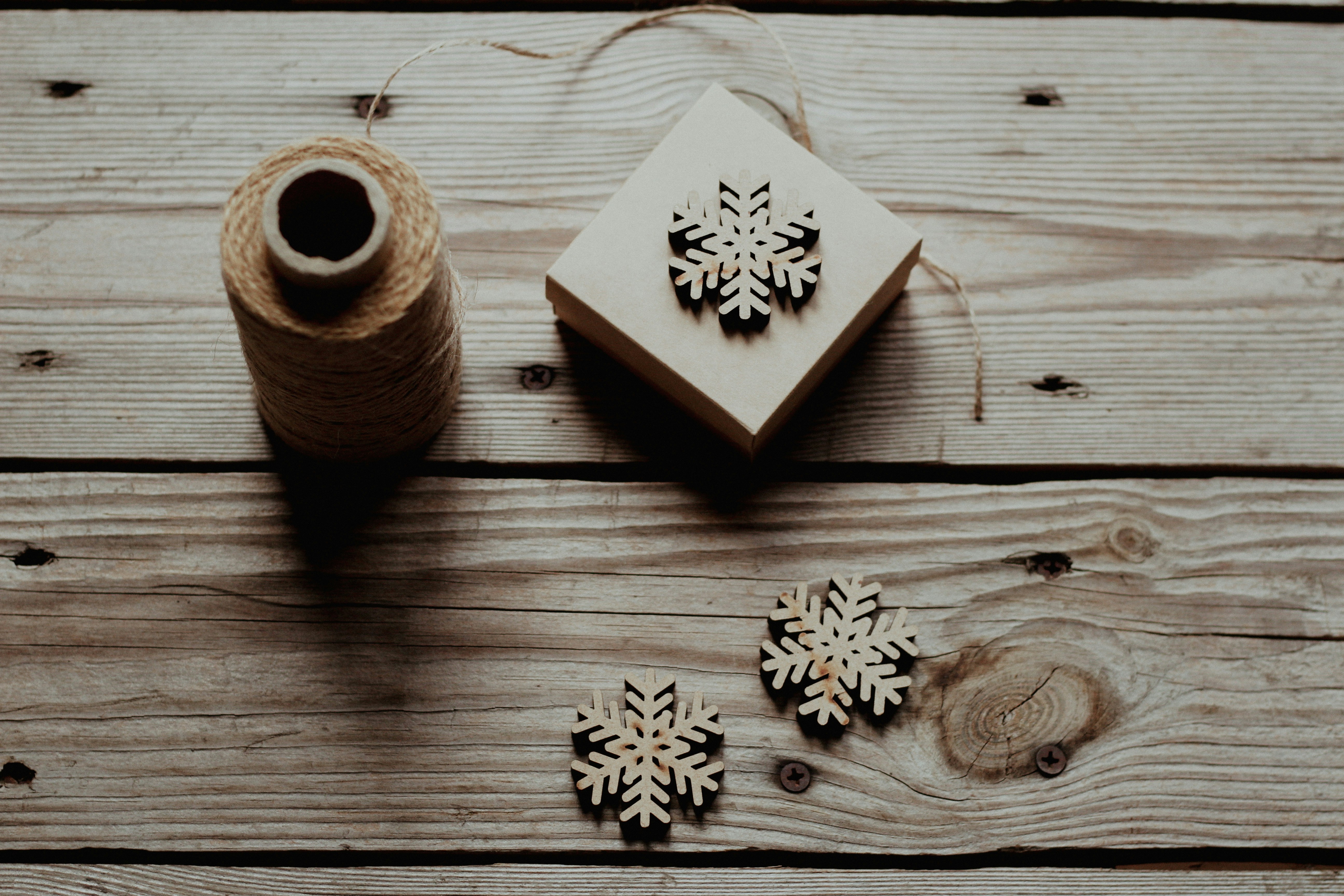 seasonal gift wrapping