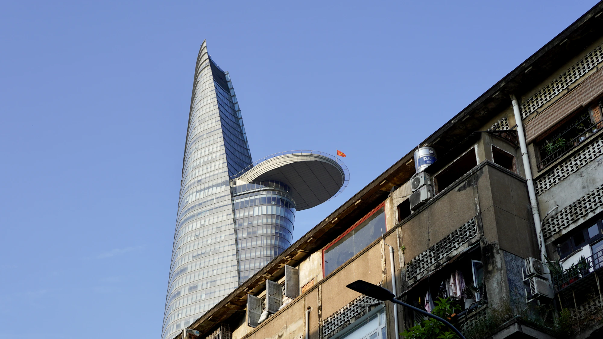 Scaling skyscraper metaphor