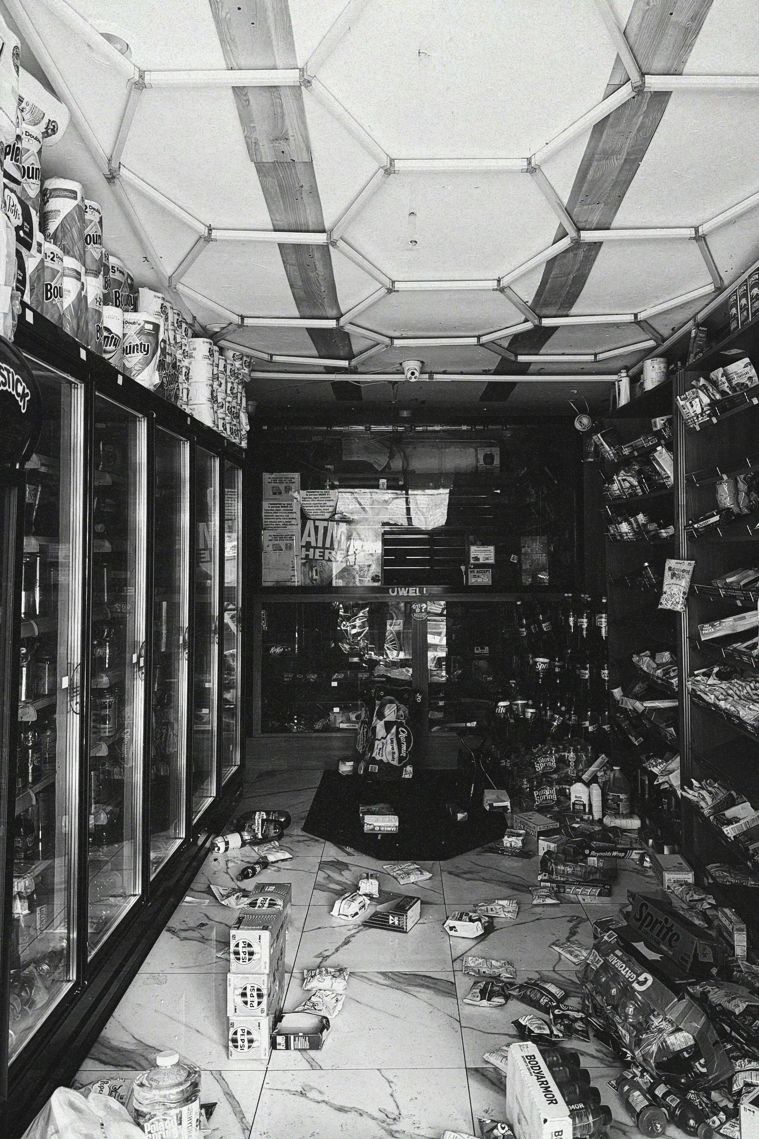 Photo by tomasrobertson