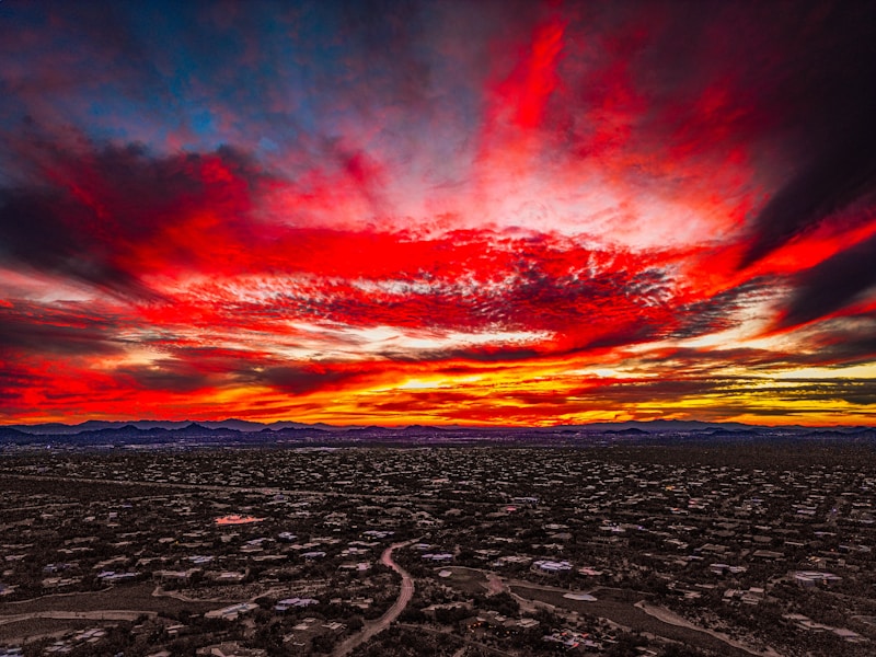 Vibrant Arizona sunset representing the extreme heat that challenges HVAC systems in Apache Junction