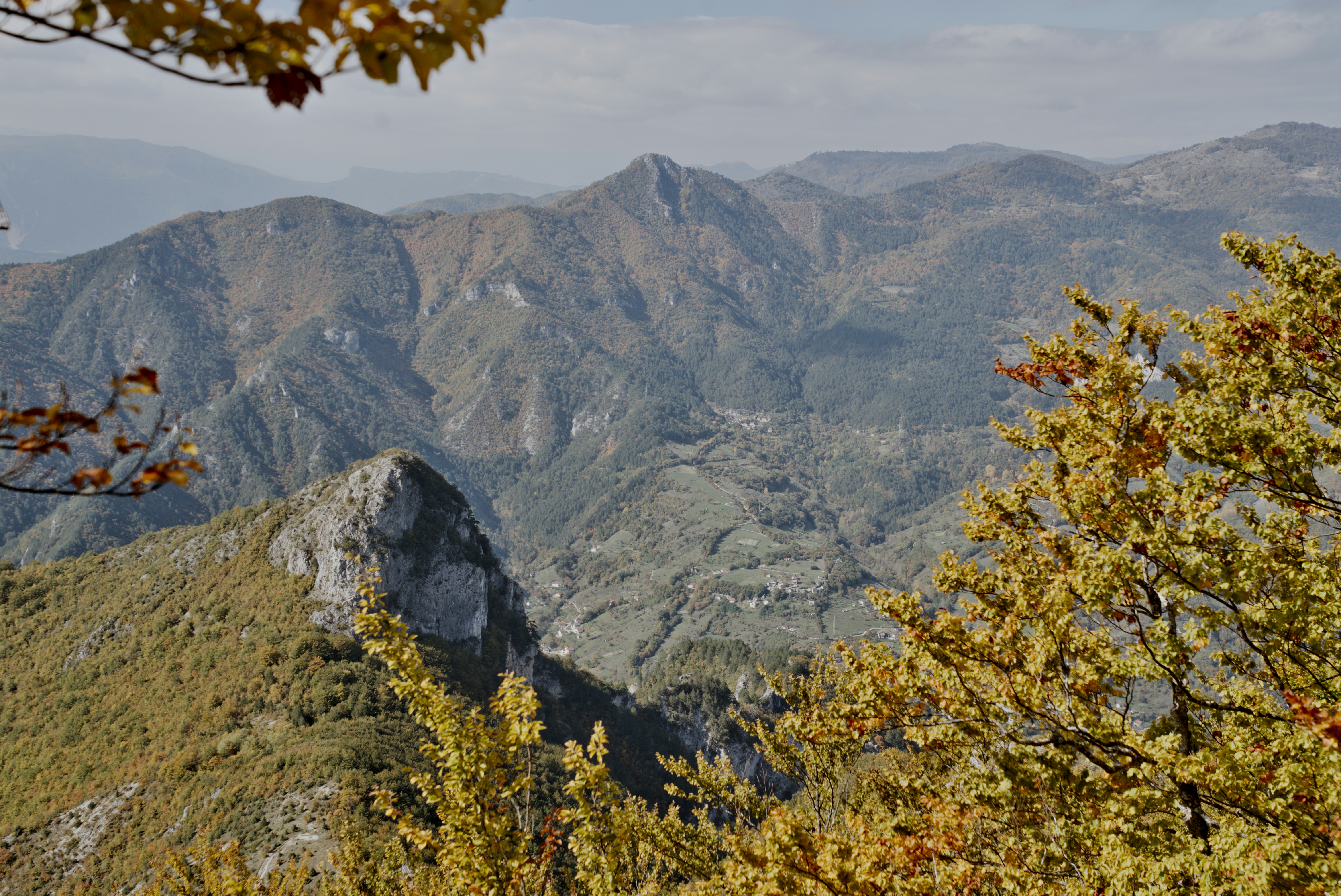 Photo by szabolcsantal