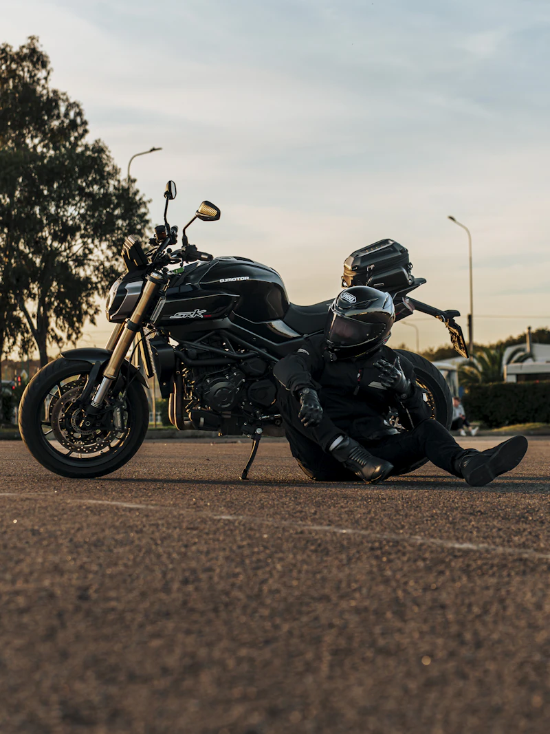 バイク初心者が最初に揃えるべき装備7選【優先順位付きで解説】