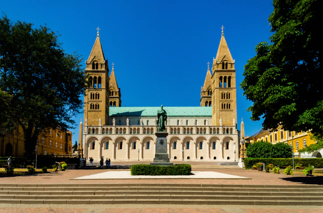 Luxury 3-Day Itinerary for Pecs, Hungary