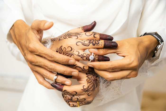 حناء عروس على اليدين