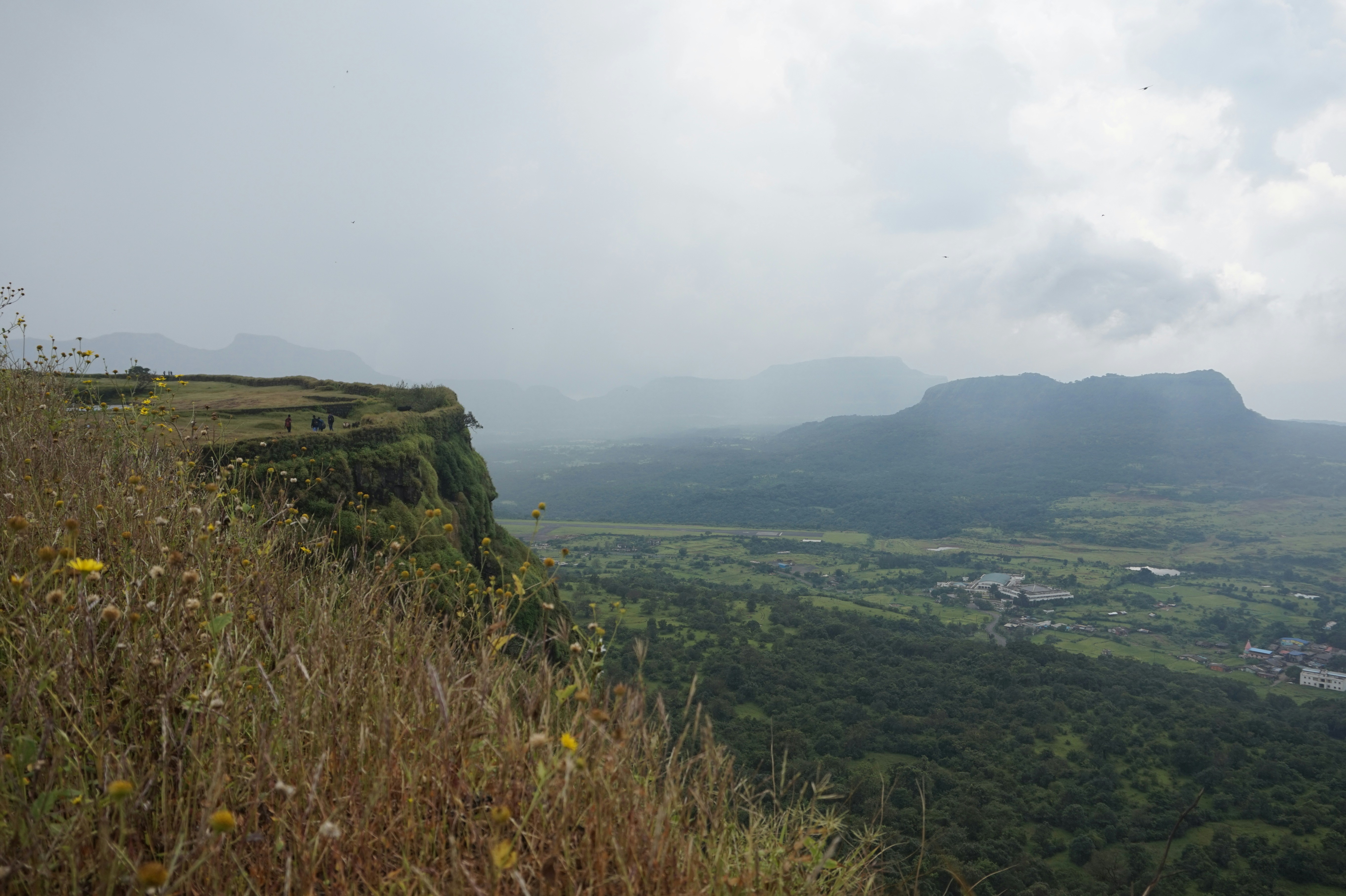 Photo by ramesh_banra