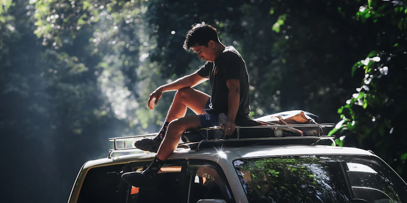Thule roof bars for cars with rails