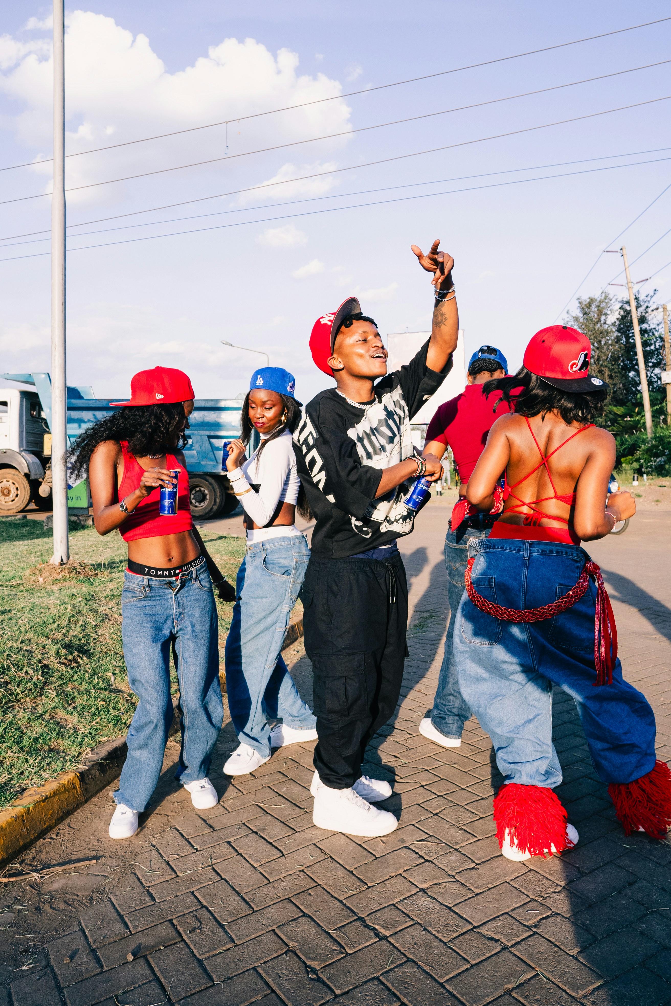 Jeunes gens au Kenya.