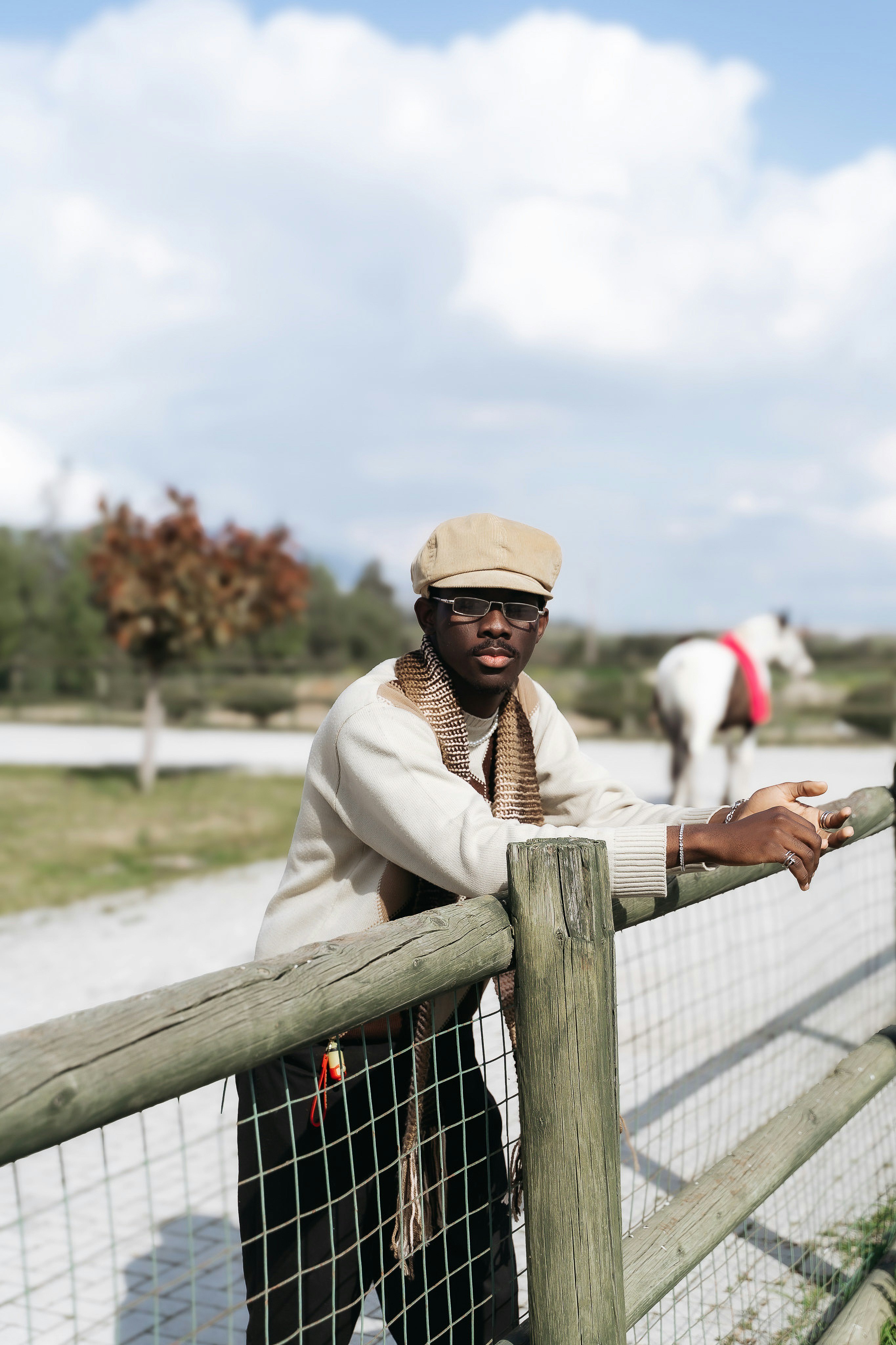 neutral tone knitwear, wallpaper, Style Long Cardigans: Avoid a Frumpy Look 4