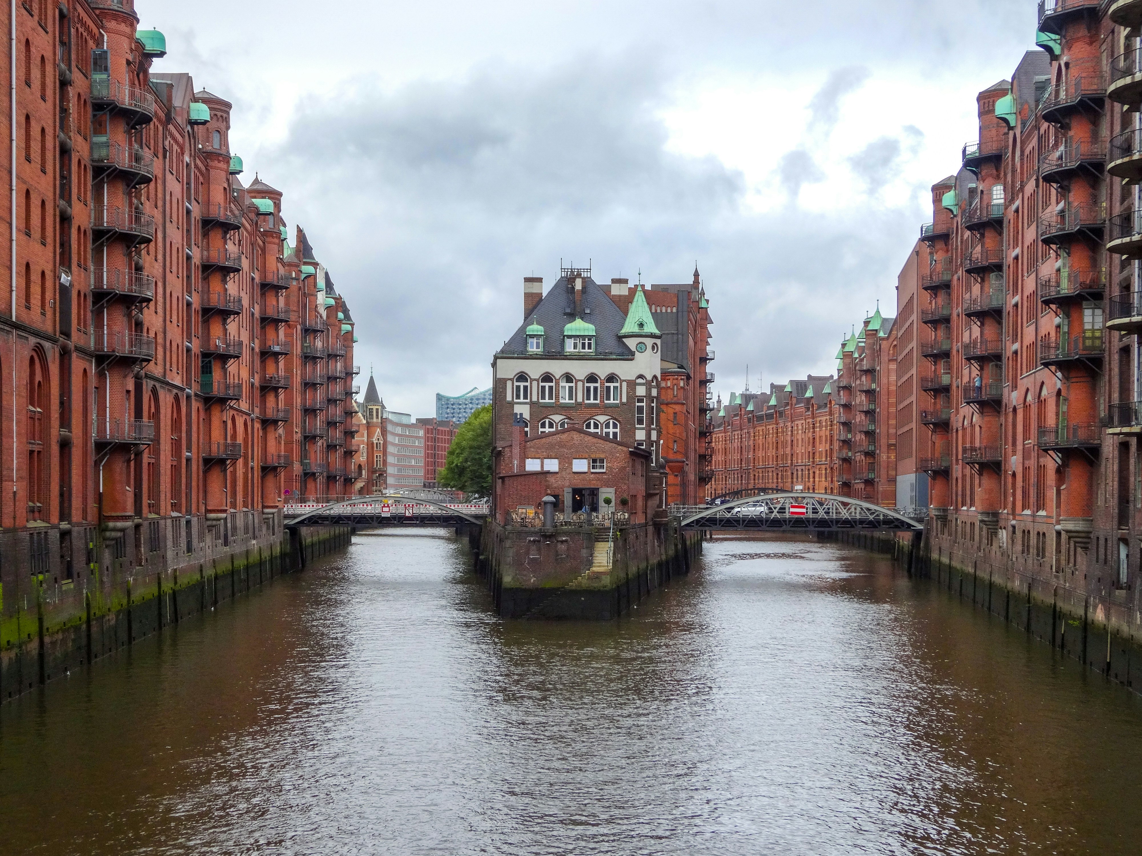 Photo by nikolaikolosov