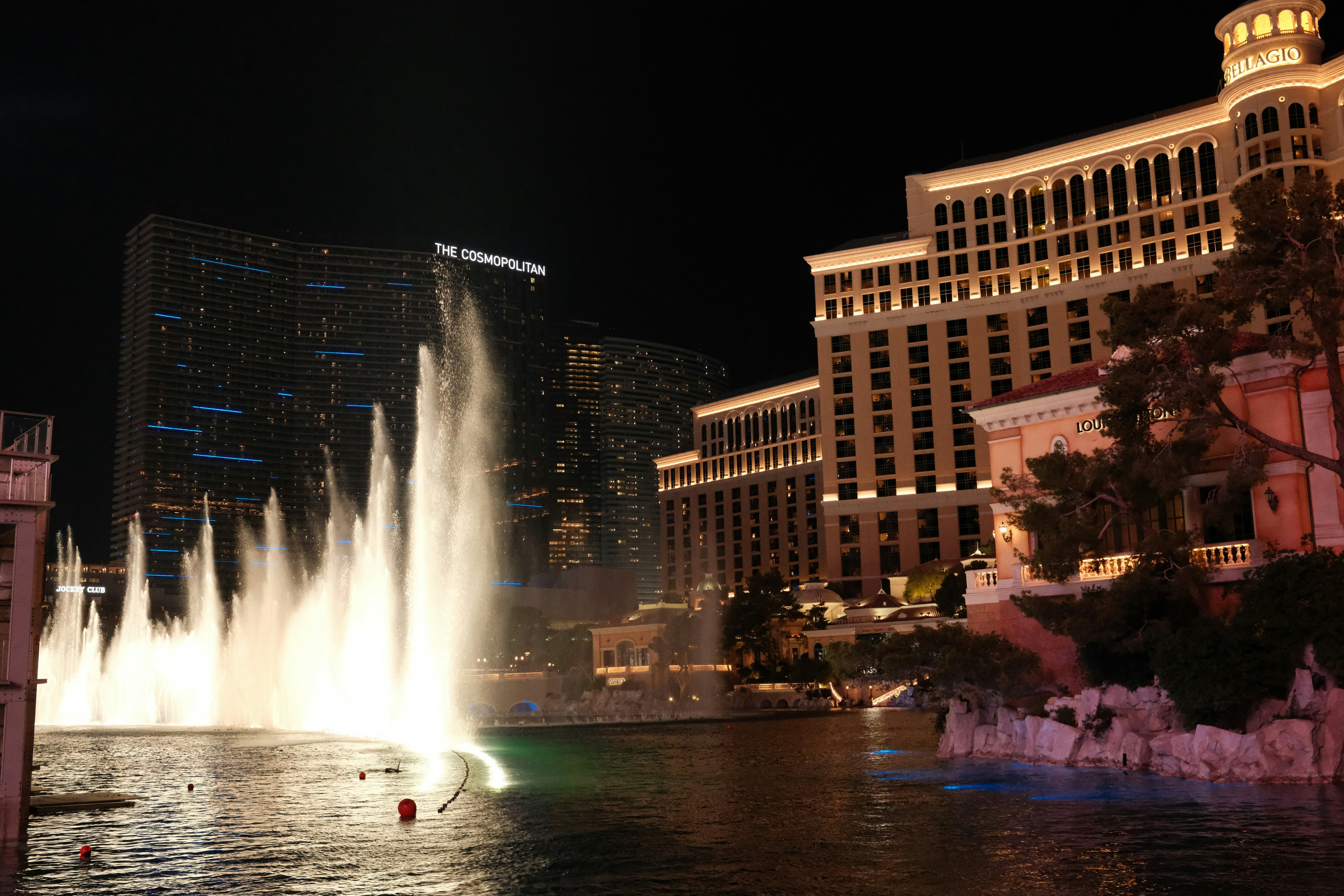 Bellagio fountains and Las Vegas Strip illuminated at night