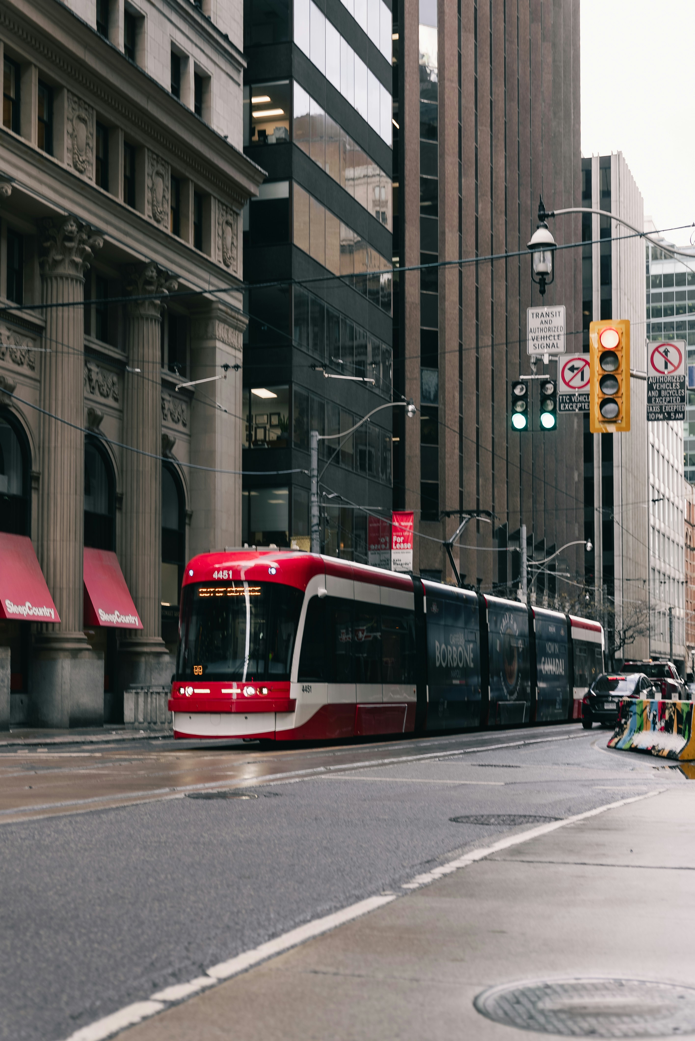 Photo by introspectivedsgn