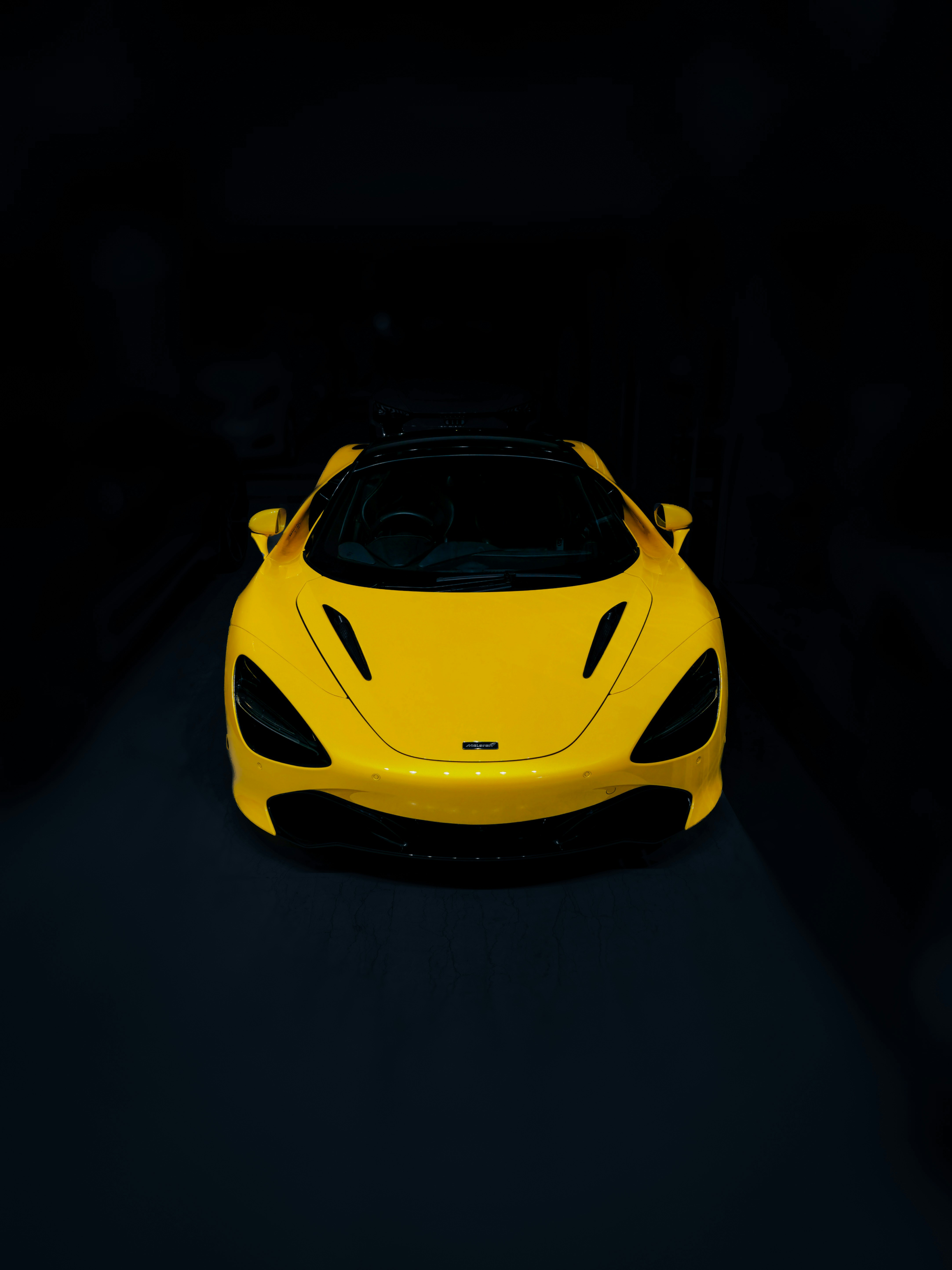 Car wallpaper, Sports car, Automotive background, 4K vehicle, ilustrasi artikel Rev Up Your Screen: Discover the Thrill of 4K Car & Automotive Wallpapers 1