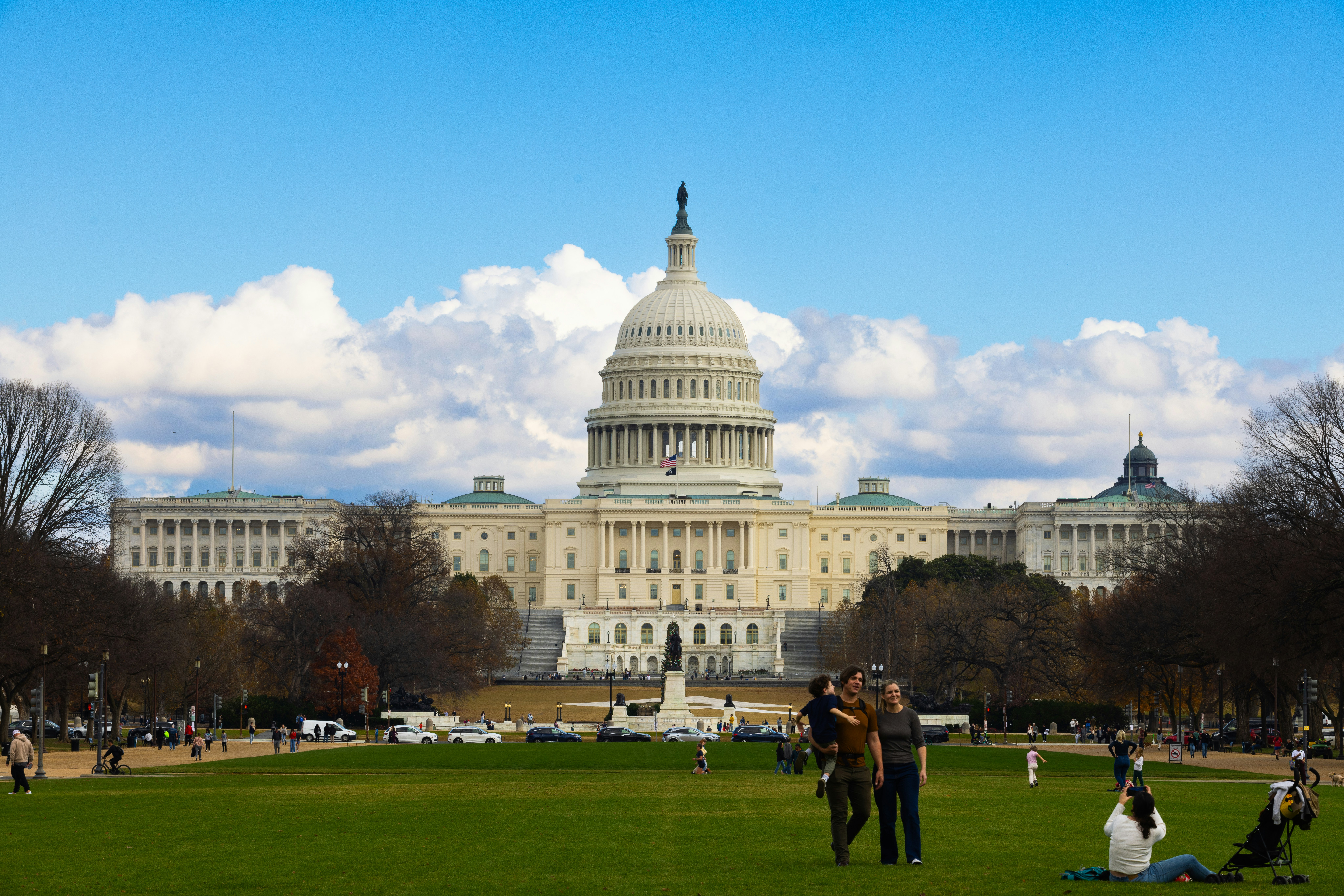 United states capitol building on a sunny day