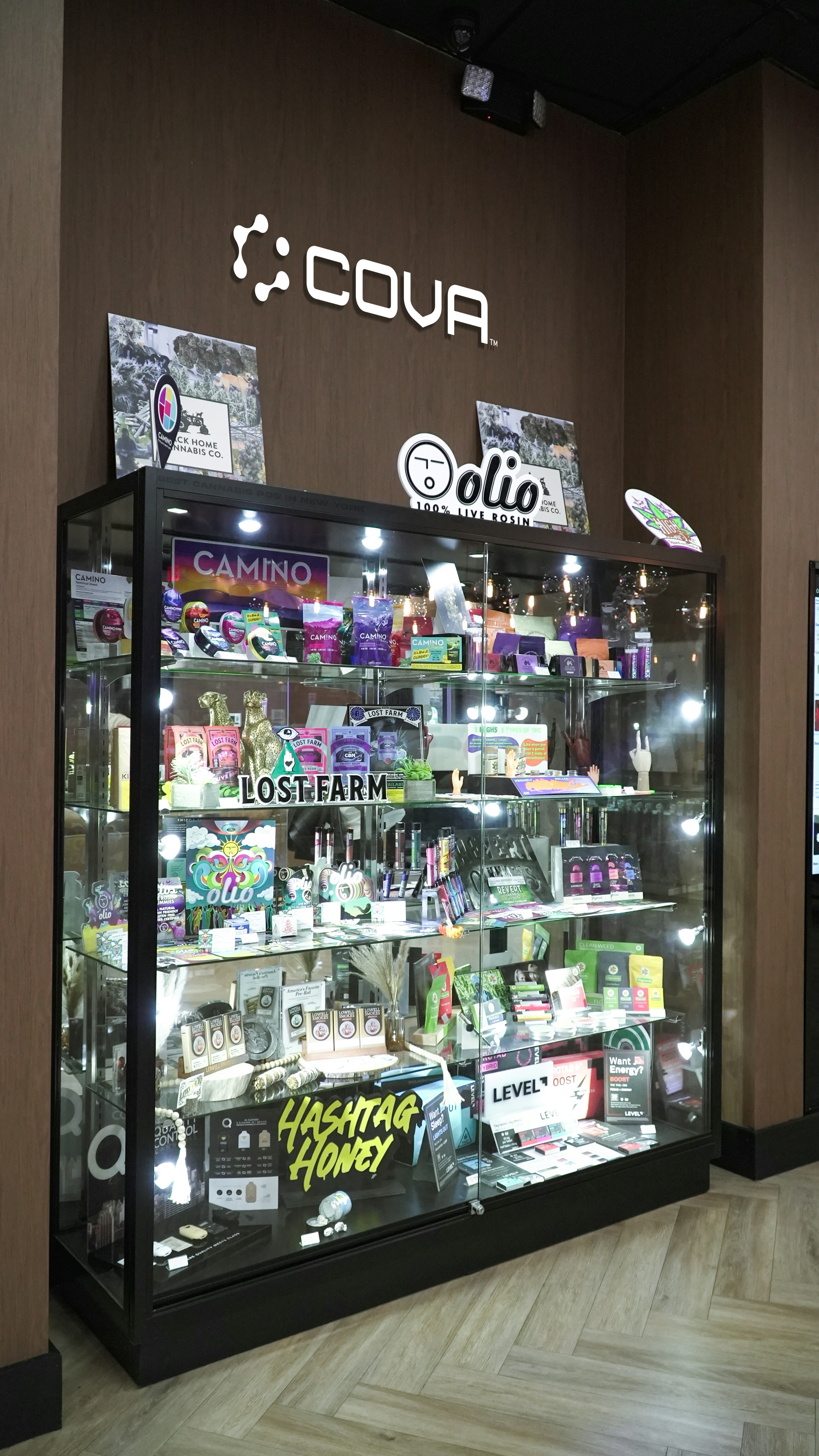 The Evolution of Plant‑Based Snack Launches in 2026: Retail Endcaps, Live Selling, and Microcation Markets