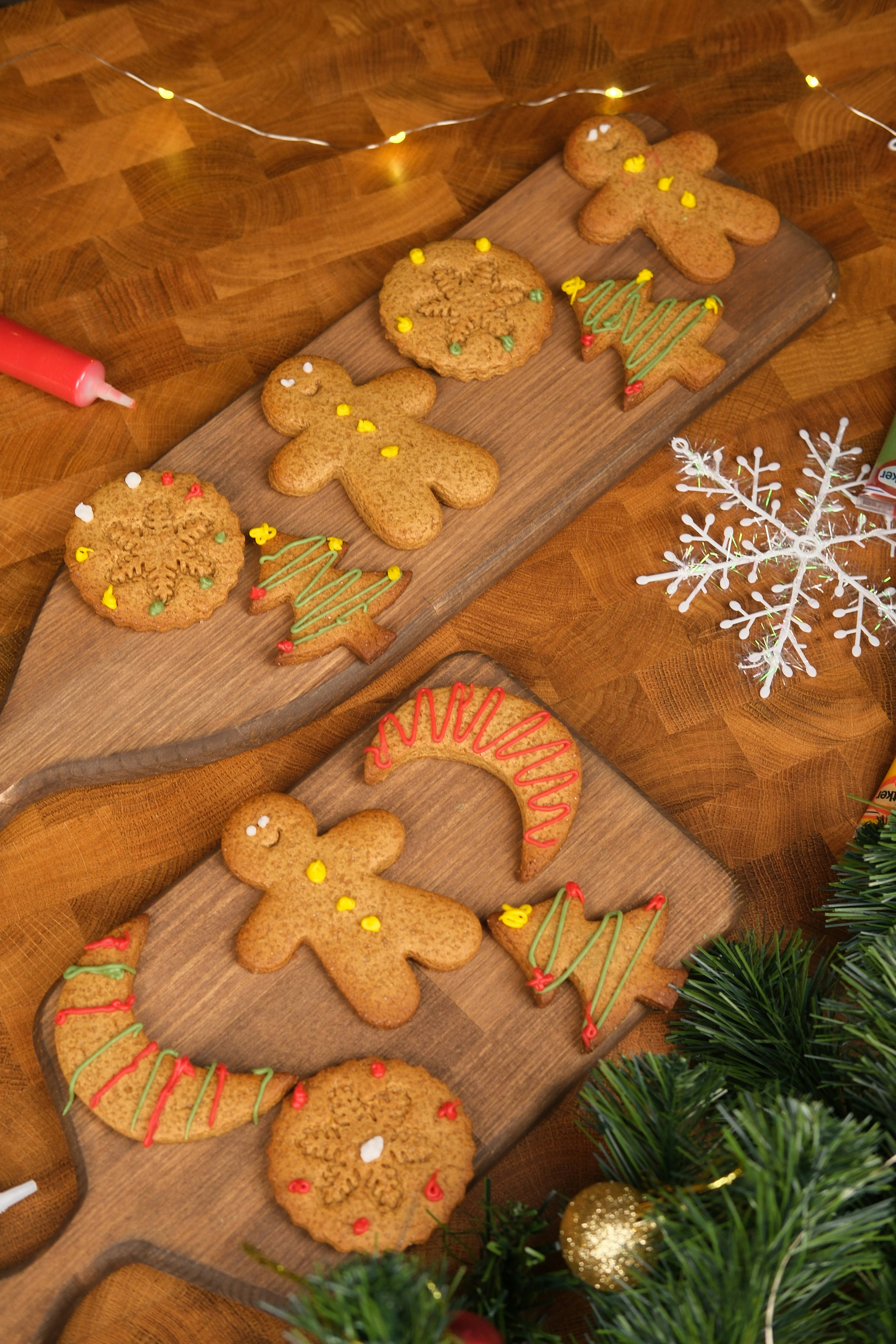 festive craft supplies, wallpaper, Crafts for Adults Christmas: Creative Ideas & DIY Holiday Projects 5