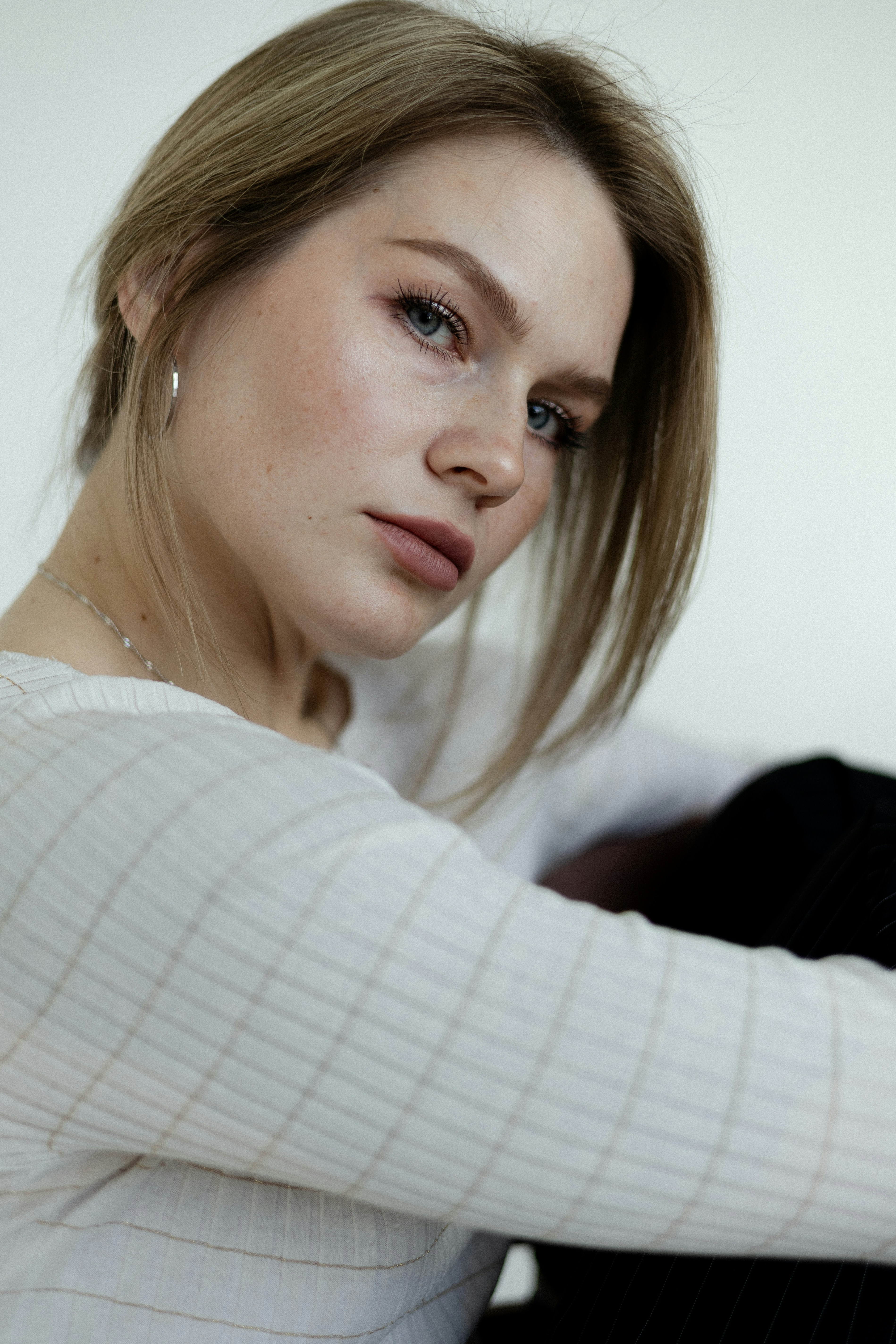 minimalist skin wallpaper, wallpaper, Cheek Acne: Causes, Treatment & Prevention 6