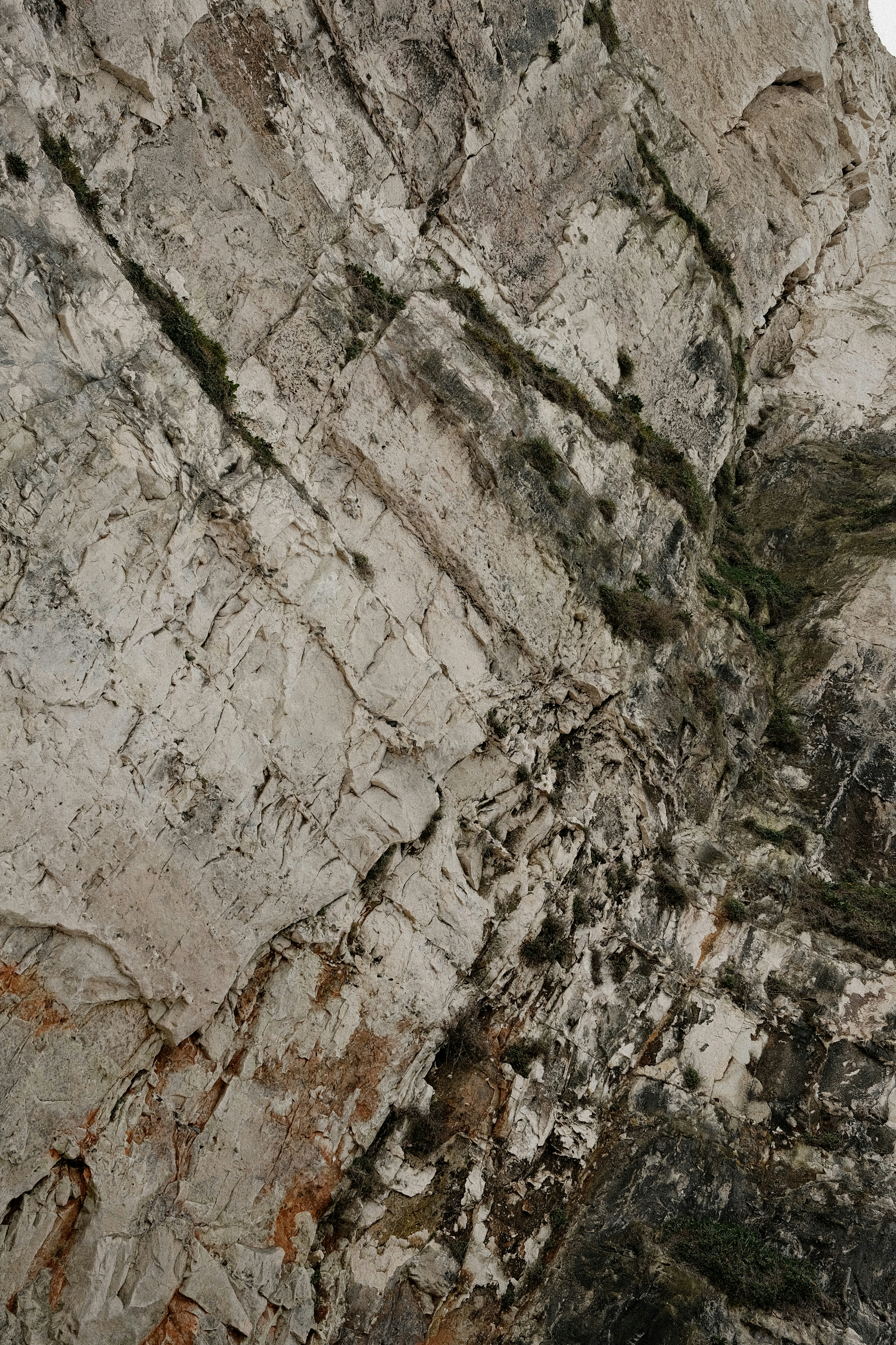 Photo by valentinlacoste