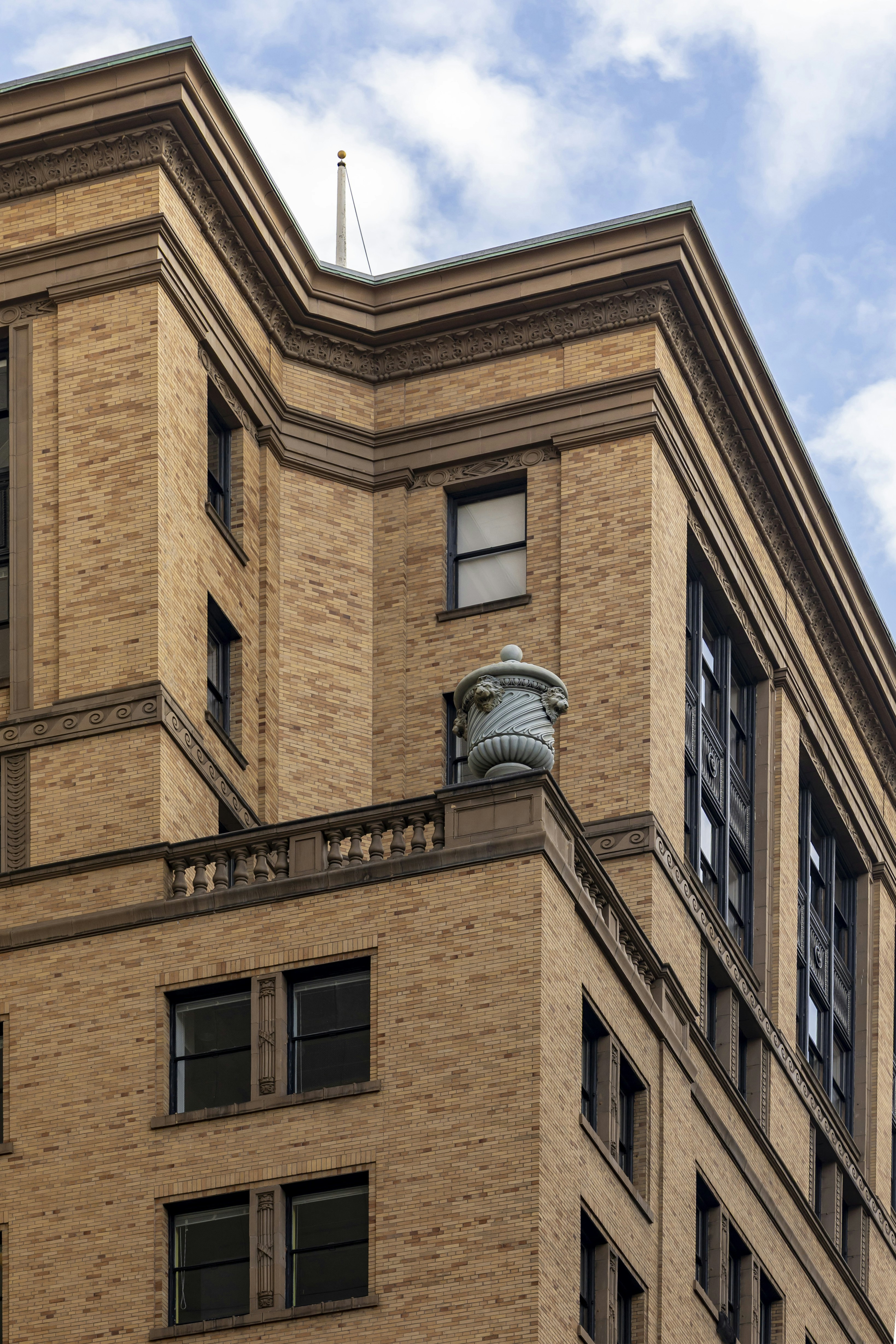 Photo by leo_visions_