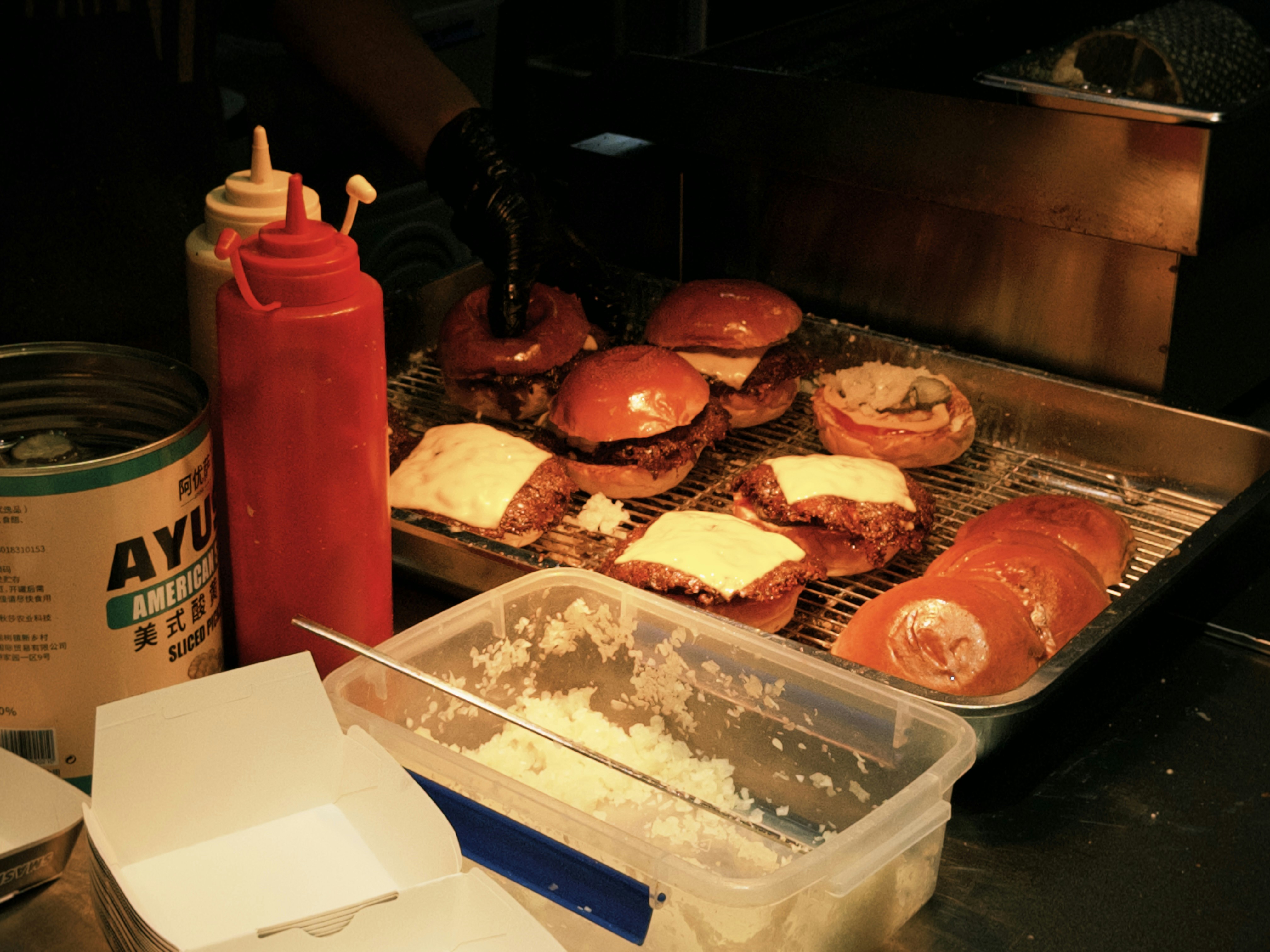 Quanto custa abrir uma hamburgueria pequena