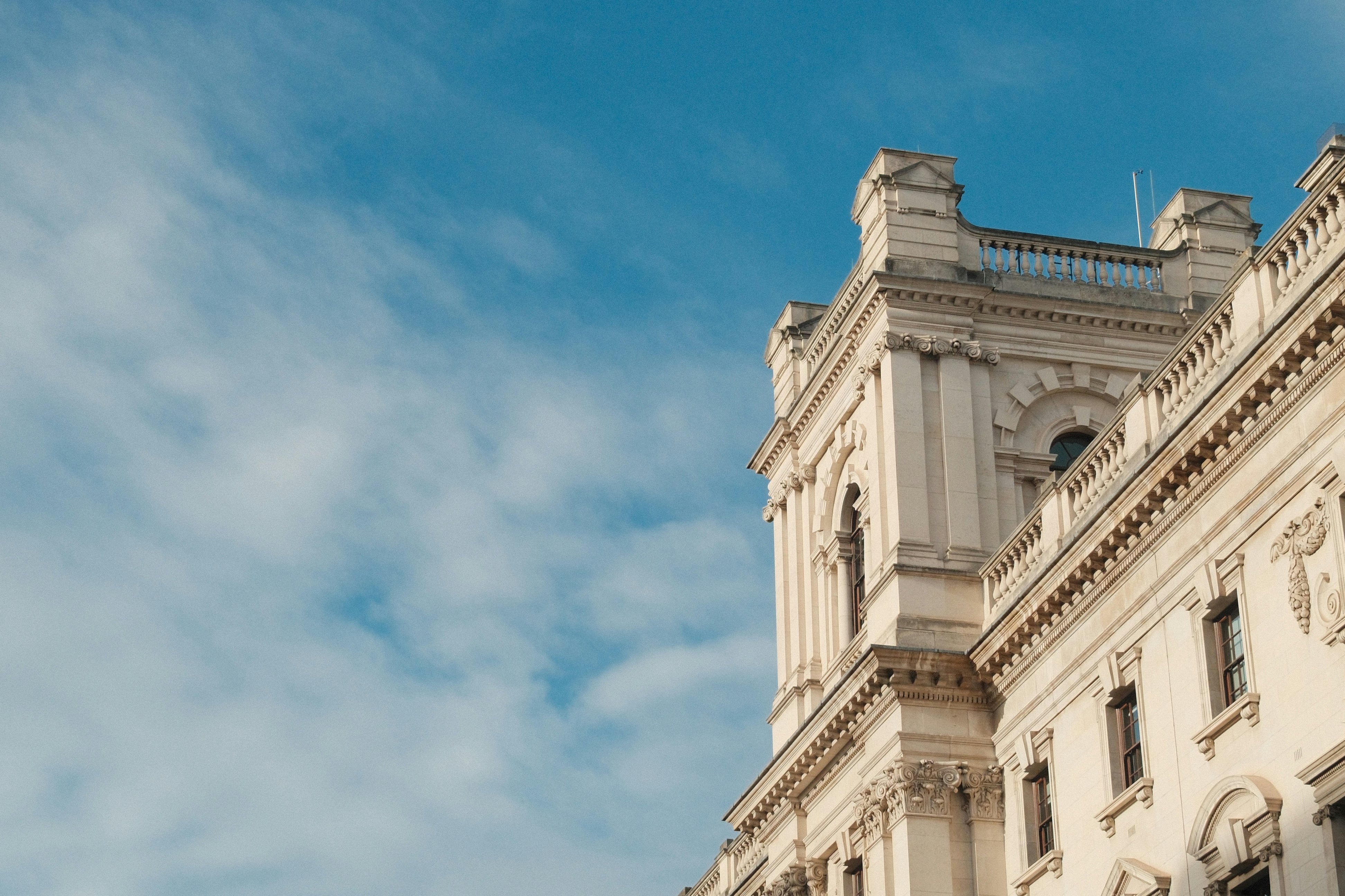 Photo by dezsvbymico