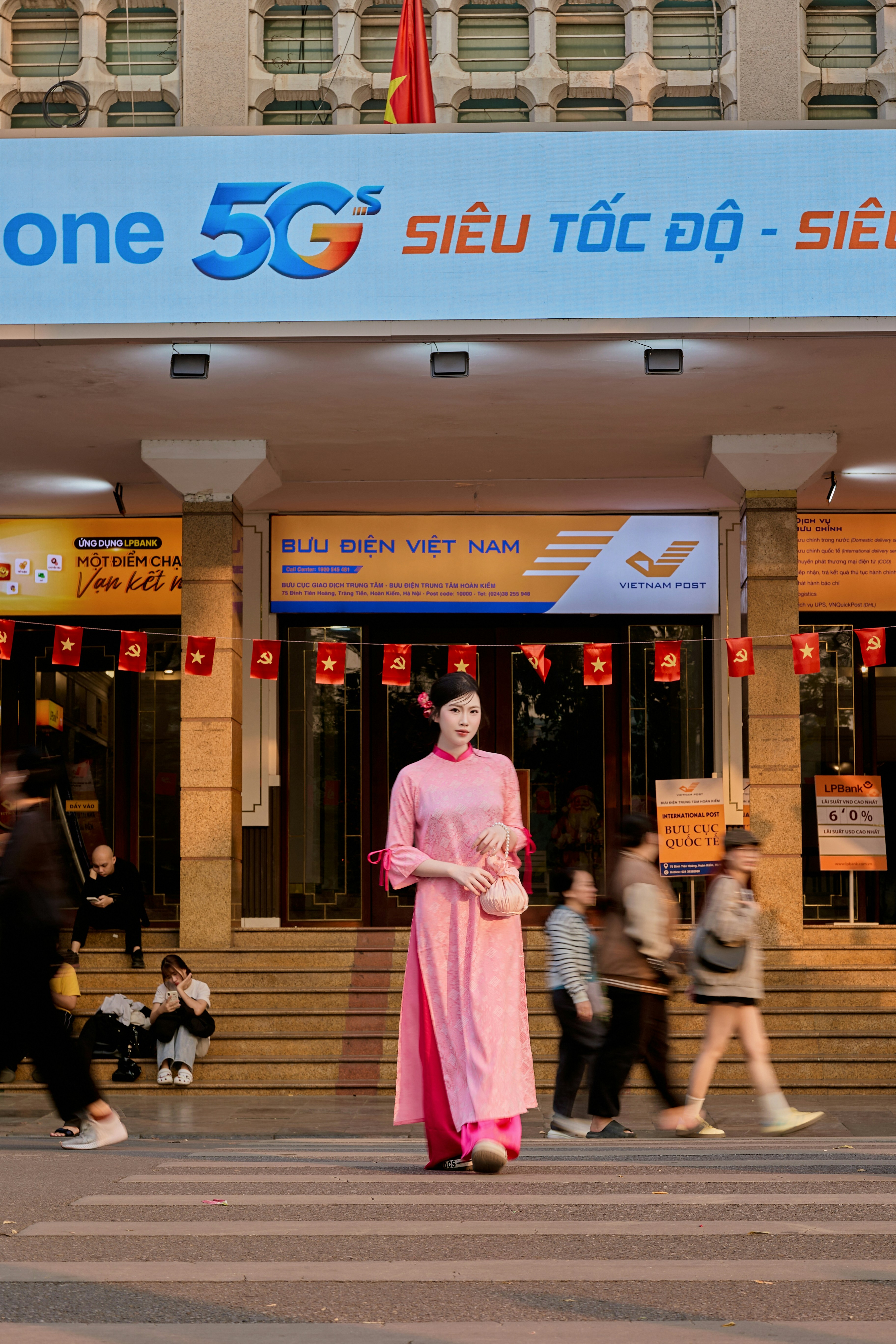 Credit and Debit Cards: Where They Work (and Where They Don't)